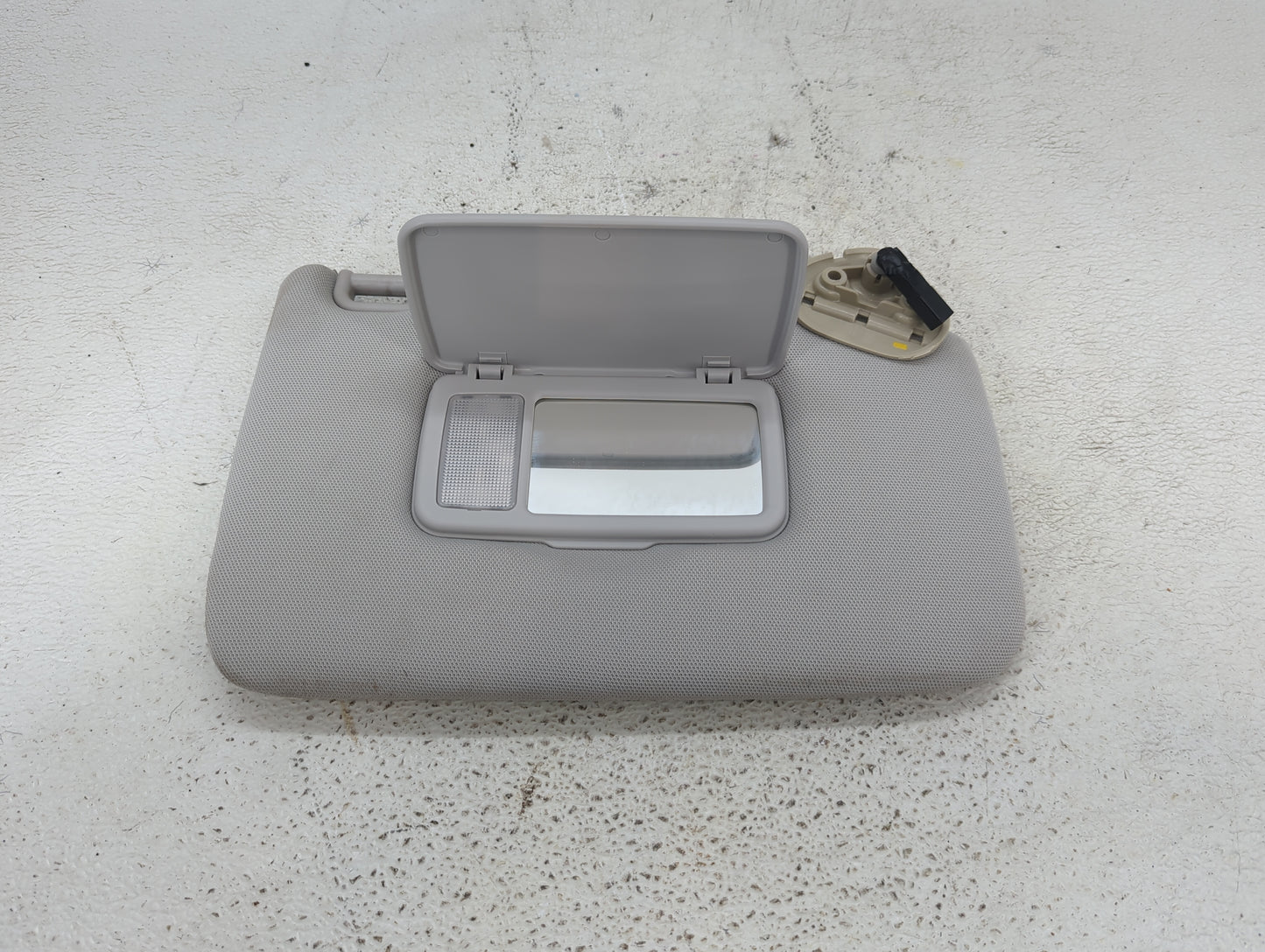 2017 Subaru Forester Sun Visor Shade Replacement Passenger Right Mirror Fits OEM Used Auto Parts - Oemusedautoparts1.com