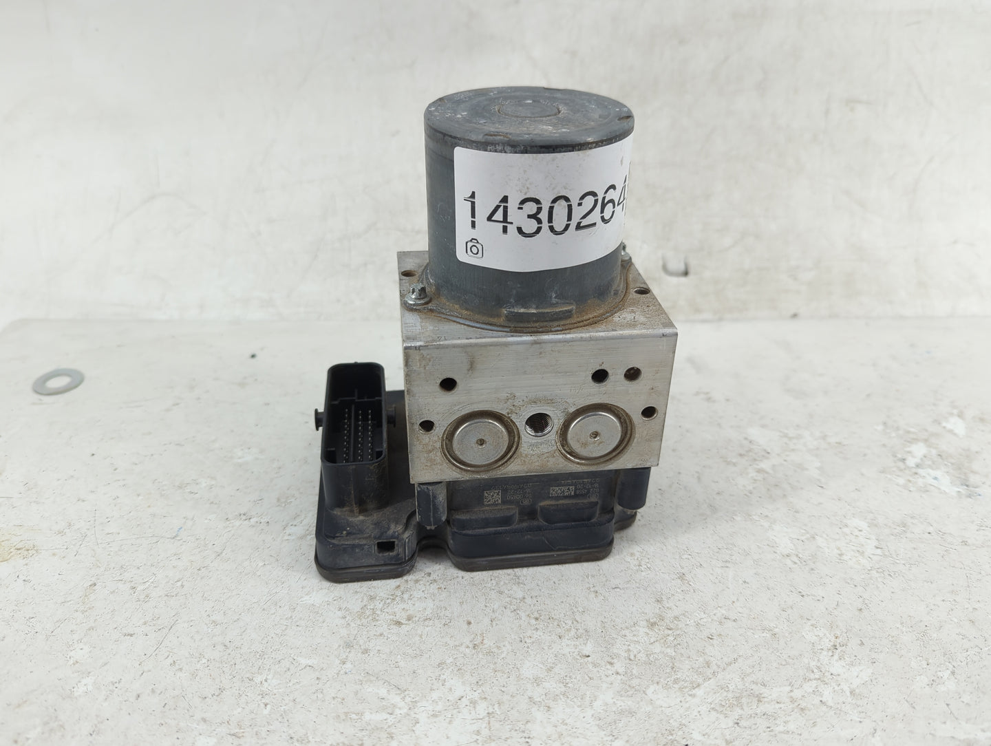 2017 Subaru Forester ABS Pump Control Module Replacement P/N:27536SG230 Fits OEM Used Auto Parts - Oemusedautoparts1.com