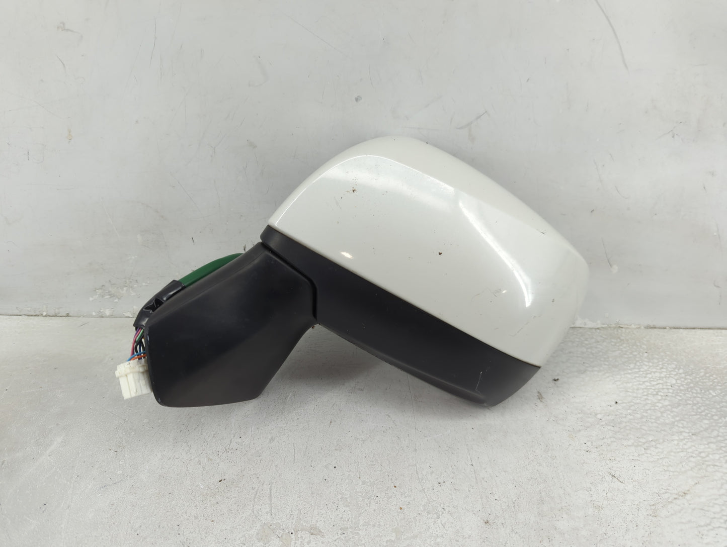 2017 Subaru Forester Driver Side View Mirror - Left Door Mirror OEM Used - Oemusedautoparts1.com