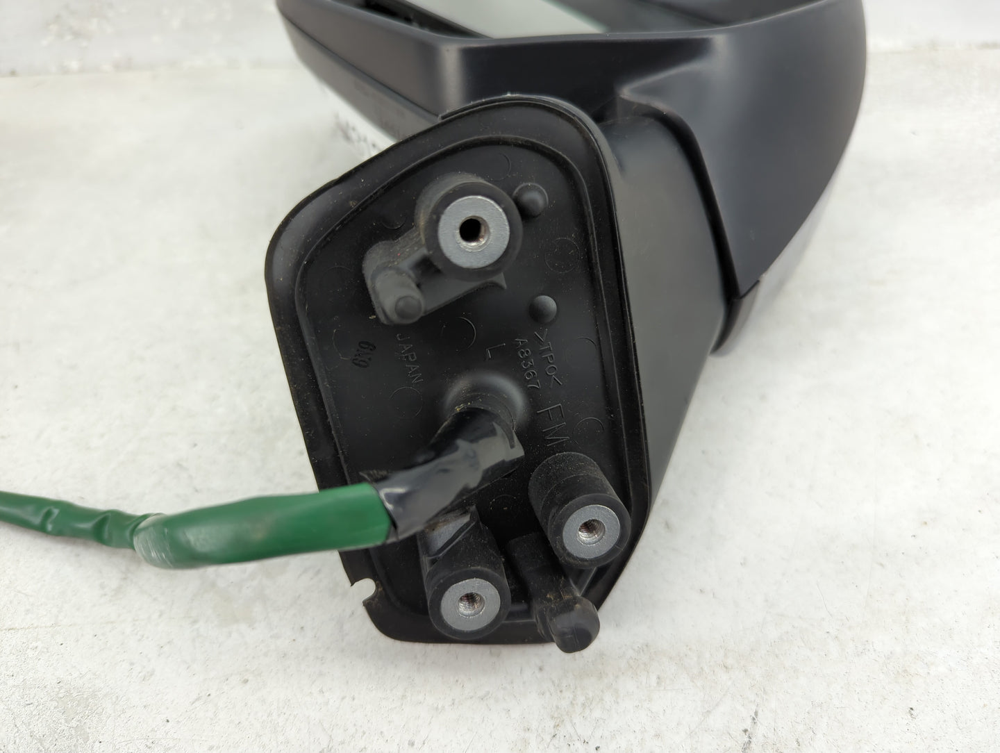 2017 Subaru Forester Driver Side View Mirror - Left Door Mirror OEM Used - Oemusedautoparts1.com