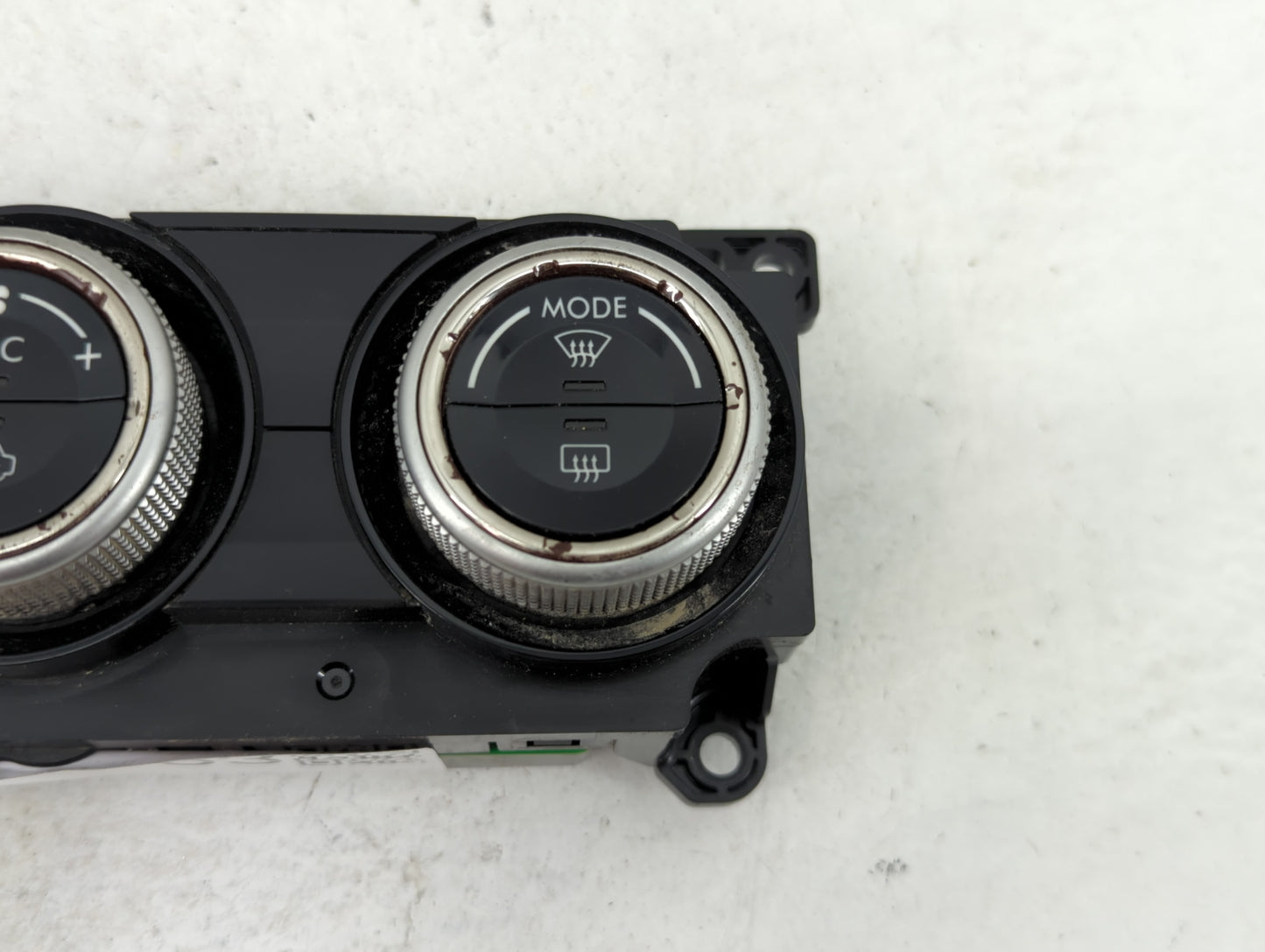 2017 Subaru Forester Climate Control Module Temperature AC/Heater Replacement P/N:72311SG520 T82922A Fits OEM Used Auto Part