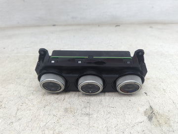 2017 Subaru Forester Climate Control Module Temperature AC/Heater Replacement P/N:72311SG520 T82922A B Fits OEM Used Auto Pa