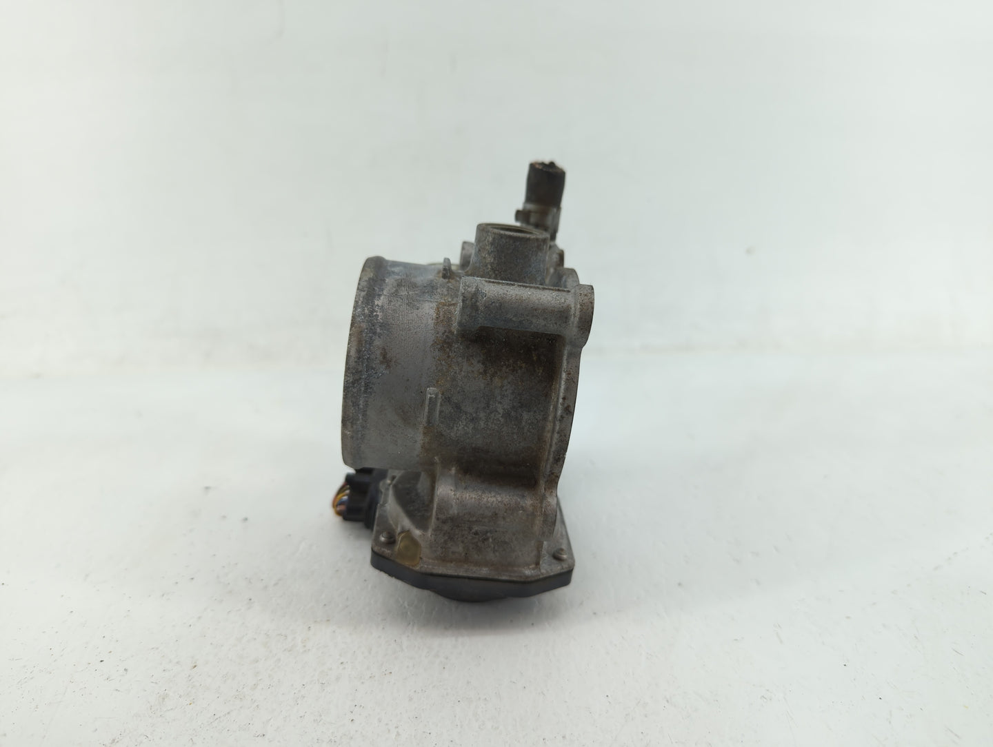 2011-2018 Subaru Forester Throttle Body P/N:16112AA380 Fits Fits 2011 2012 2013 2014 2015 2016 2017 2018 OEM Used Auto Parts