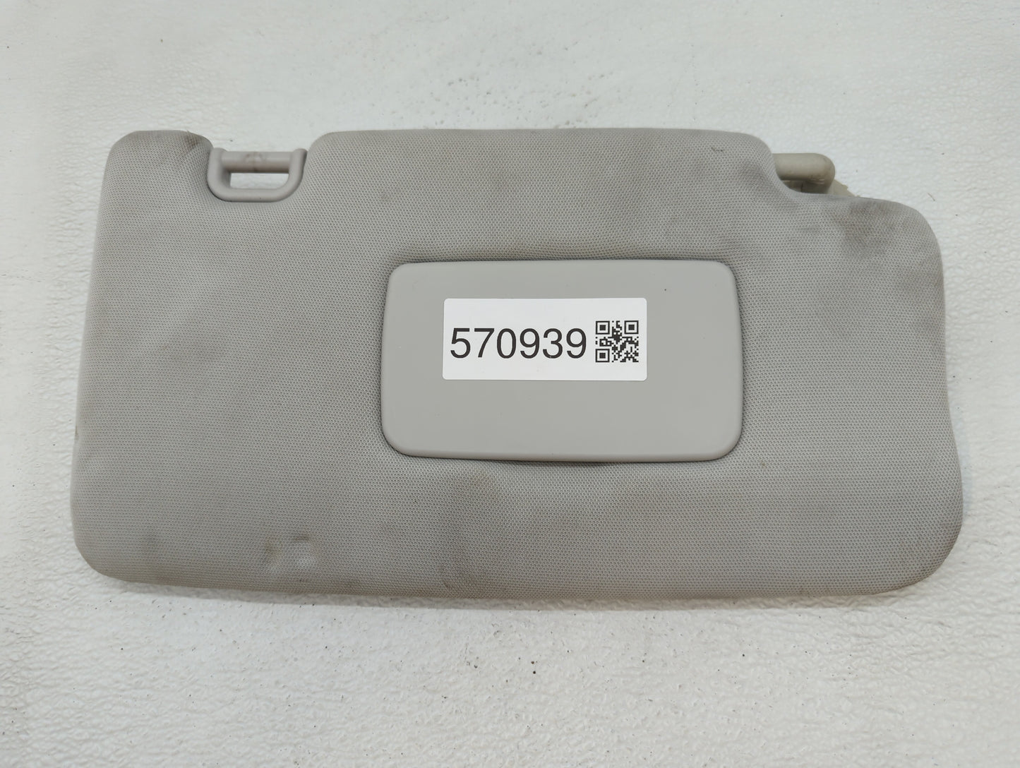2017-2018 Subaru Forester Sun Visor Shade Replacement Passenger Right Mirror Fits Fits 2017 2018 OEM Used Auto Parts - Oemus