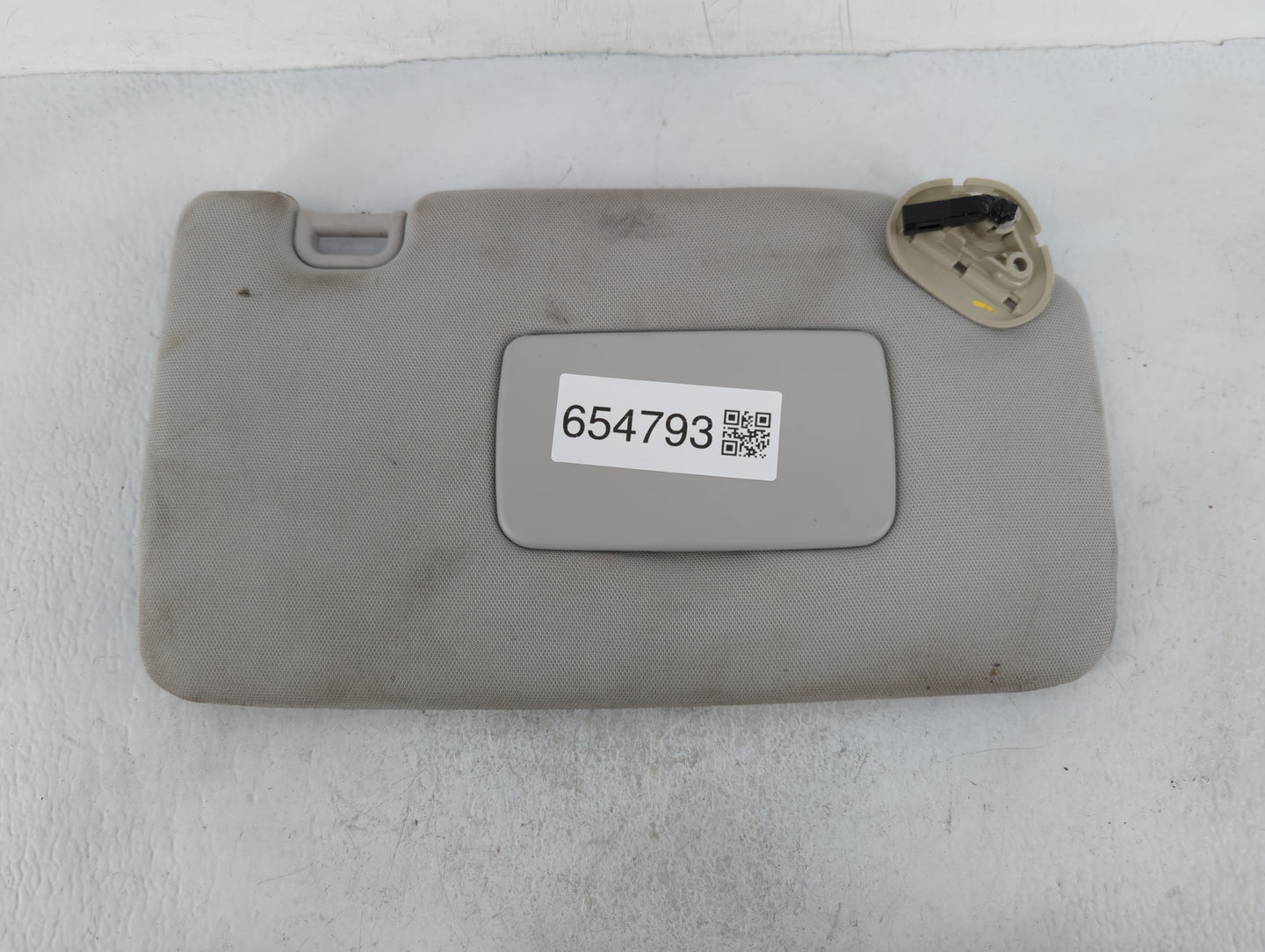 2017 Subaru Forester Sun Visor Shade Replacement Passenger Right Mirror Fits OEM Used Auto Parts - Oemusedautoparts1.com