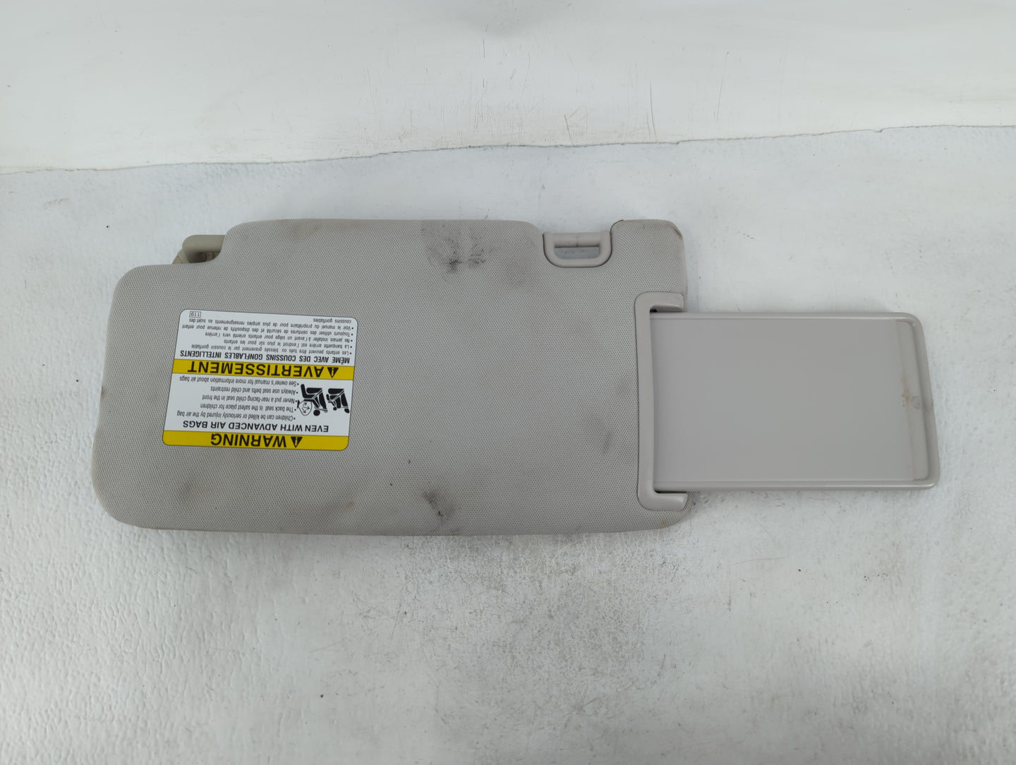 2017 Subaru Forester Sun Visor Shade Replacement Passenger Right Mirror Fits OEM Used Auto Parts - Oemusedautoparts1.com