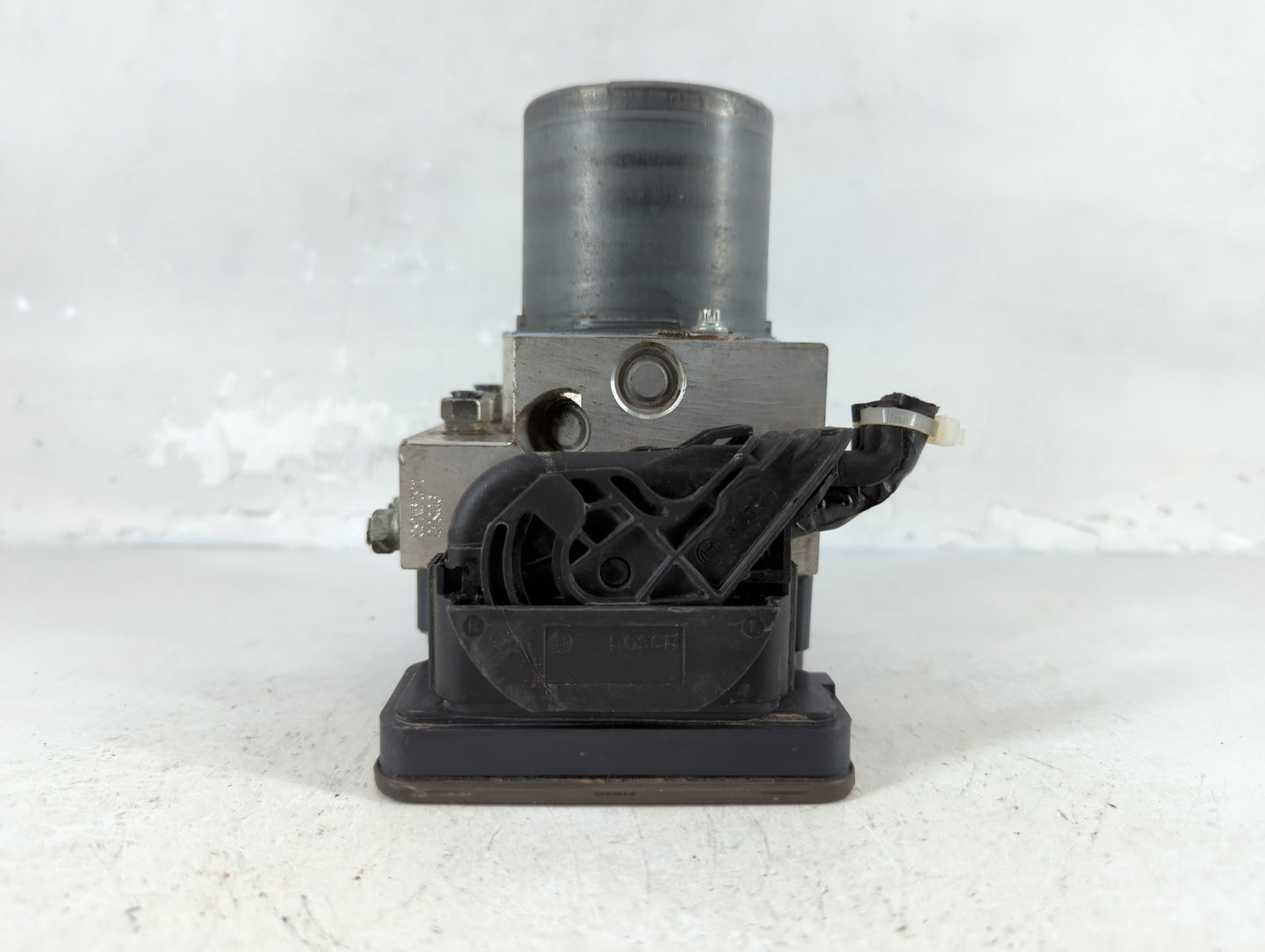 2017 Subaru Forester ABS Pump Control Module Replacement P/N:27536SG250 Fits OEM Used Auto Parts - Oemusedautoparts1.com
