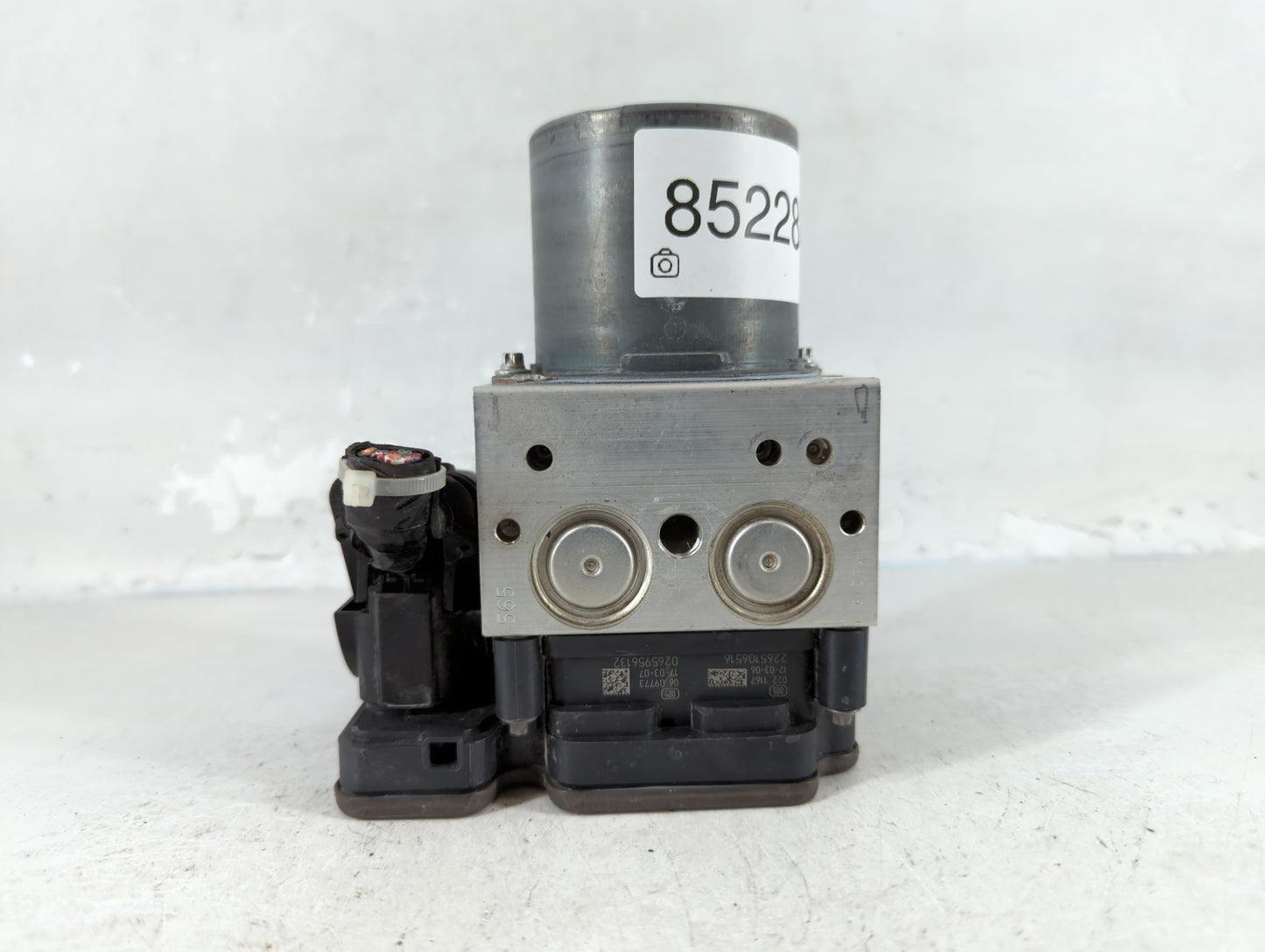 2017 Subaru Forester ABS Pump Control Module Replacement P/N:27536SG250 Fits OEM Used Auto Parts - Oemusedautoparts1.com
