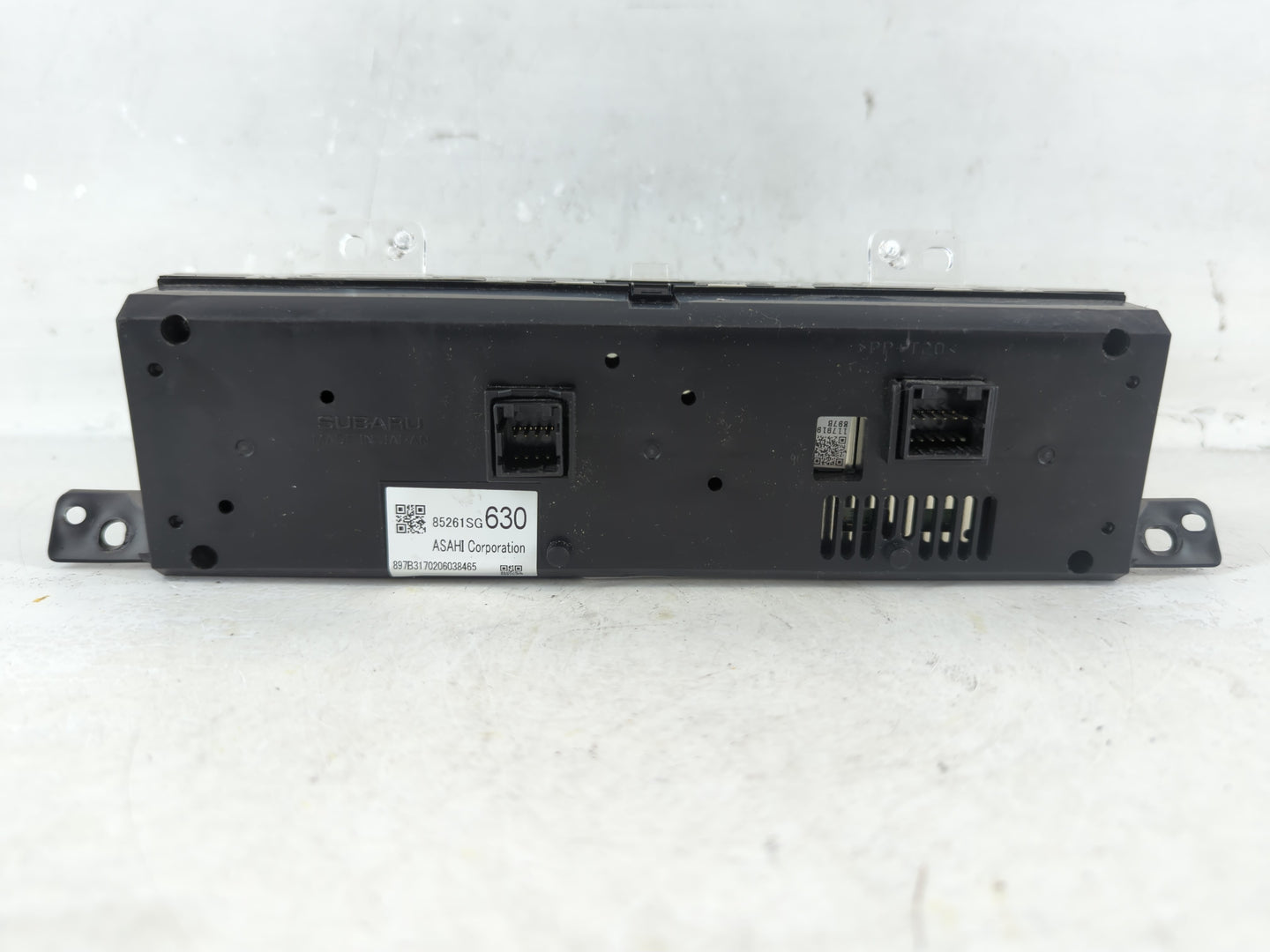 2017 Subaru Forester Information Display Screen - Oemusedautoparts1.com