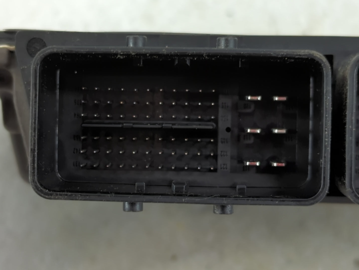 2017-2018 Subaru Impreza PCM Engine Control Computer ECU ECM PCU OEM P/N:TN112800-5017 22765AL71C Fits Fits 2017 2018 OEM Us