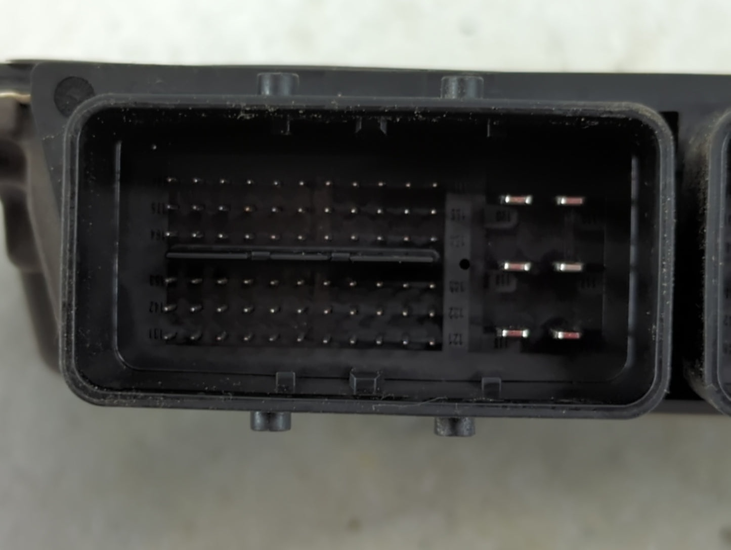 2017-2018 Subaru Impreza PCM Engine Control Computer ECU ECM PCU OEM P/N:TN112800-5017 22765AL71C Fits Fits 2017 2018 OEM Us