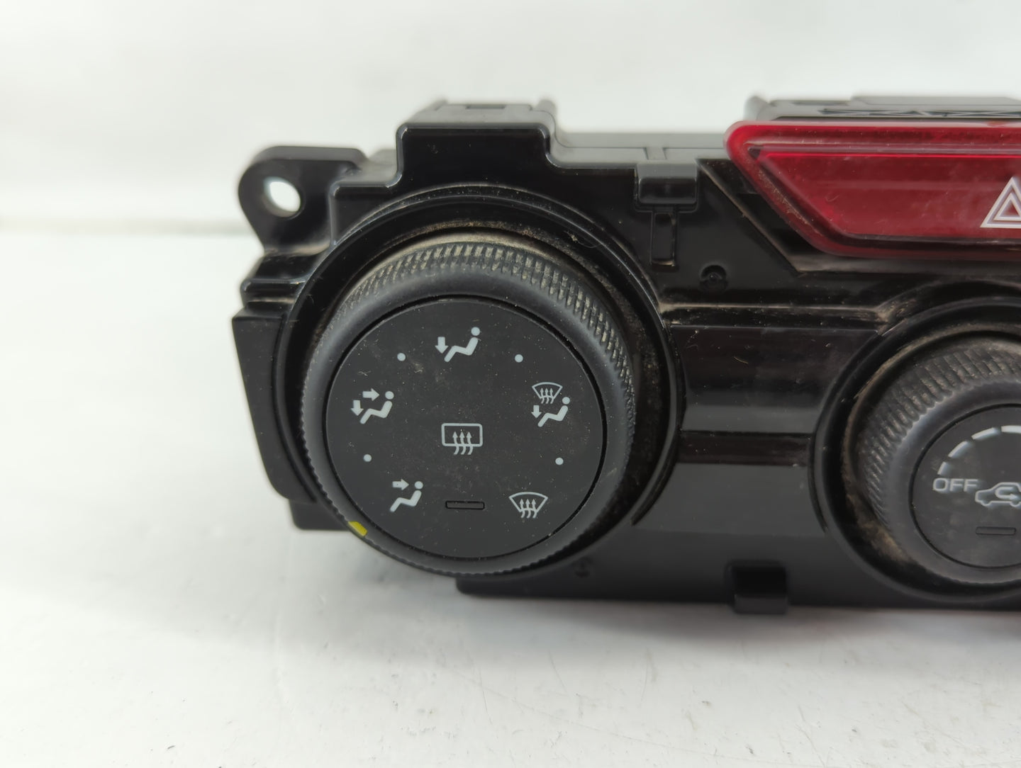 2017-2018 Subaru Impreza Climate Control Module Temperature AC/Heater Replacement Fits Fits 2017 2018 OEM Used Auto Parts - 