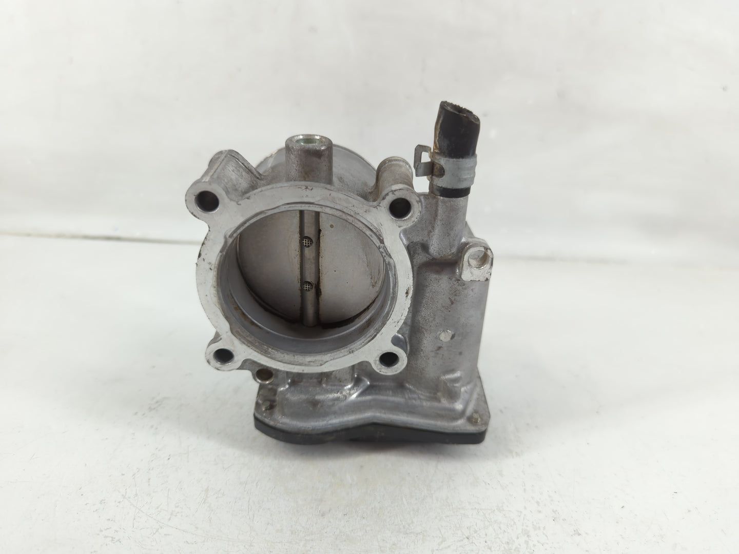 2017-2022 Subaru Impreza Throttle Body P/N:16112AA470 Fits Fits 2017 2018 2019 2020 2021 2022 OEM Used Auto Parts - Oemuseda