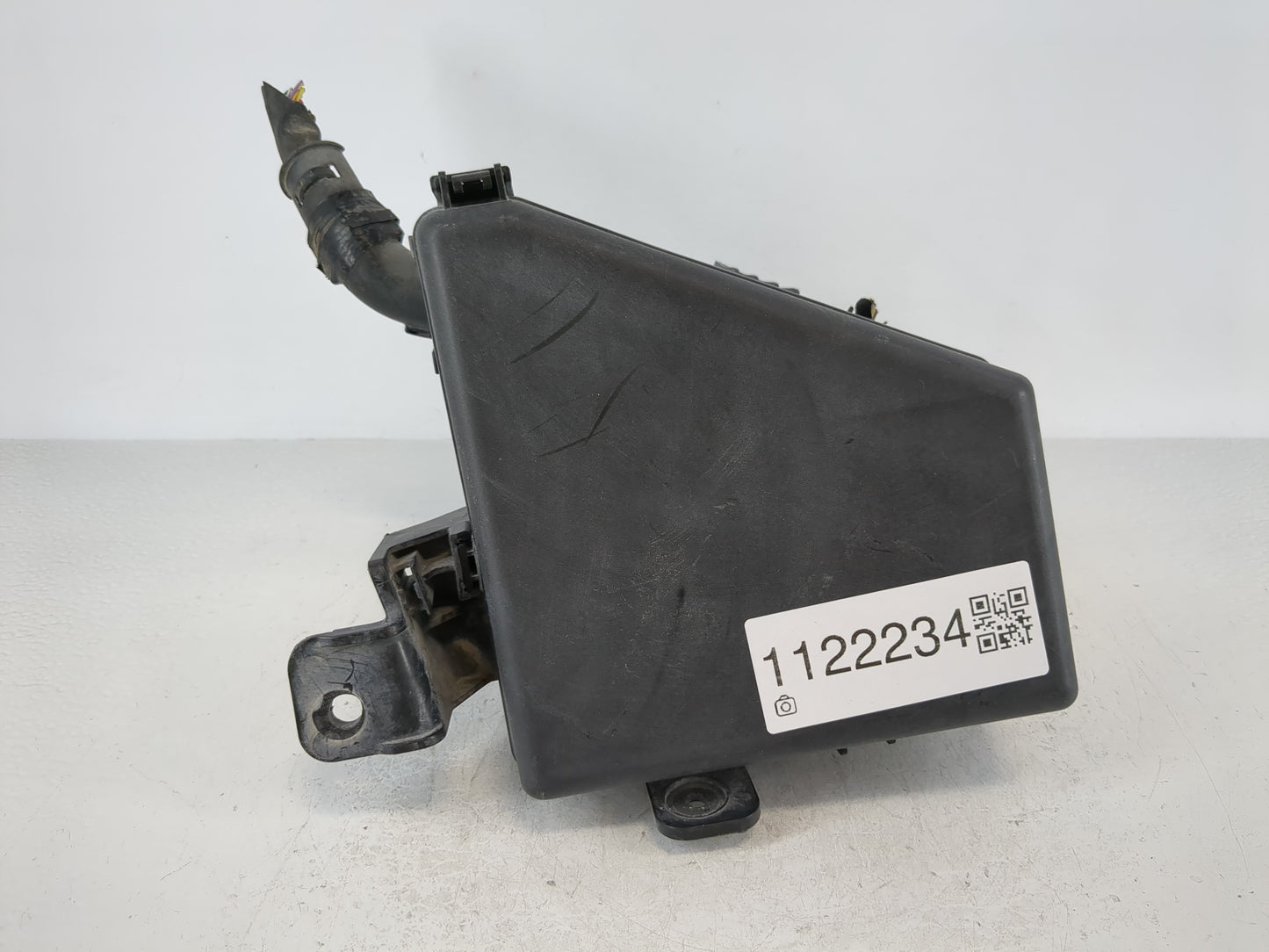 2017-2022 Subaru Impreza Fusebox Fuse Box Panel Relay Module P/N:MB504101B Fits Fits 2017 2018 2019 2020 2021 2022 OEM Used 