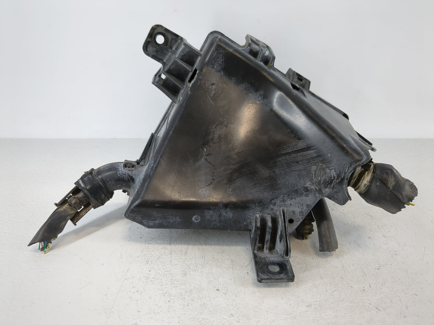 2017-2022 Subaru Impreza Fusebox Fuse Box Panel Relay Module P/N:MB504101B Fits Fits 2017 2018 2019 2020 2021 2022 OEM Used 