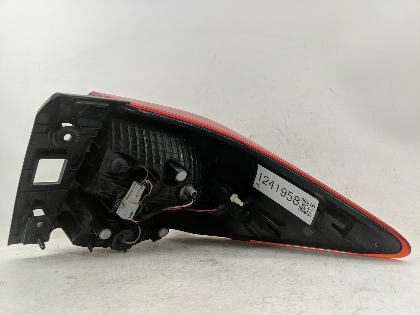 2017 Subaru Impreza Tail Light Assembly Passenger Right OEM P/N:84201-FL03A Fits OEM Used Auto Parts - Oemusedautoparts1.com