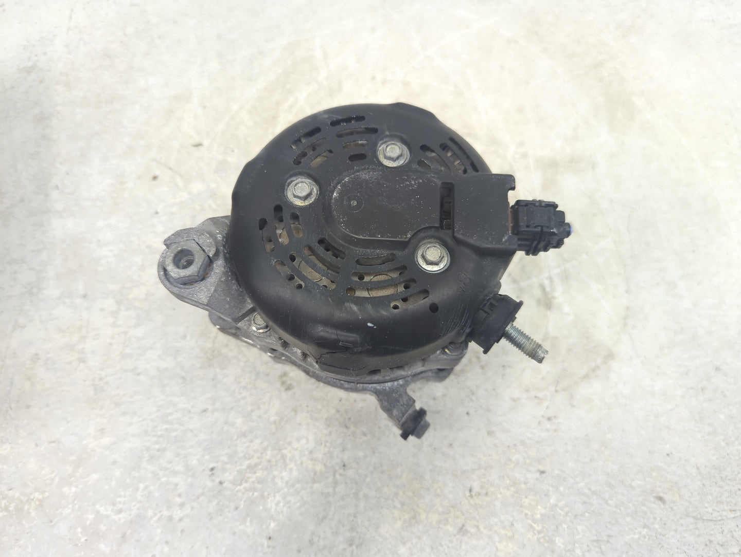 2017-2022 Subaru Impreza Alternator Replacement Generator Charging Assembly Engine OEM Fits Fits 2017 2018 2019 2020 2021 20