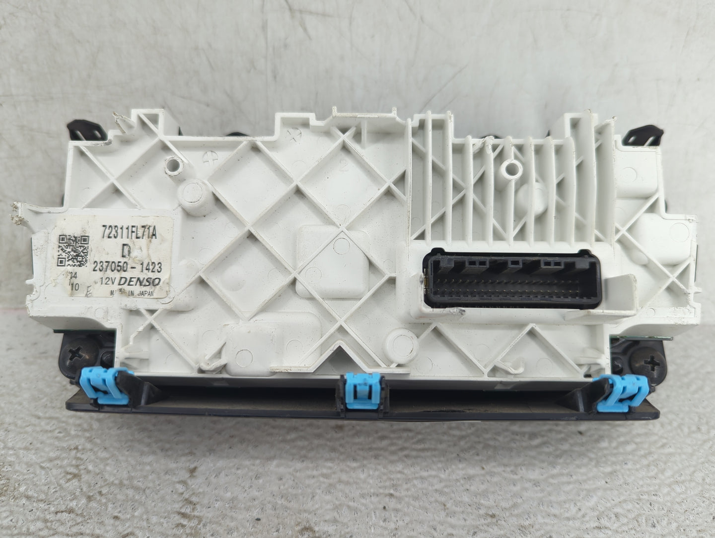 2017-2018 Subaru Impreza Climate Control Module Temperature AC/Heater Replacement P/N:72311FL71A 237050-1423 Fits Fits 2017 