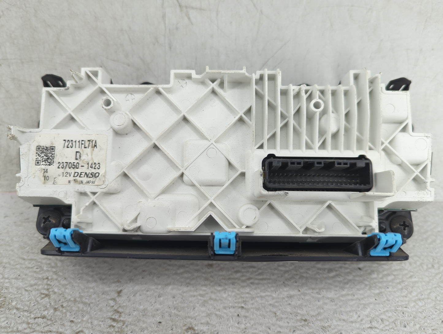 2017-2018 Subaru Impreza Climate Control Module Temperature AC/Heater Replacement P/N:72311FL71A 237050-1423 Fits Fits 2017 