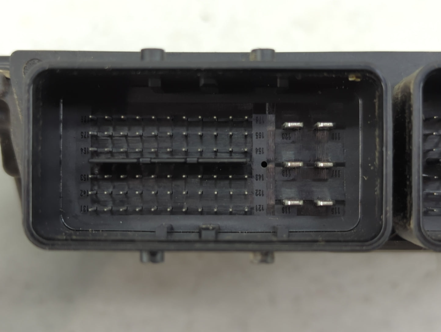2017-2018 Subaru Impreza PCM Engine Control Computer ECU ECM PCU OEM P/N:22765AJ60C TN112800-3297 Fits Fits 2017 2018 OEM Us