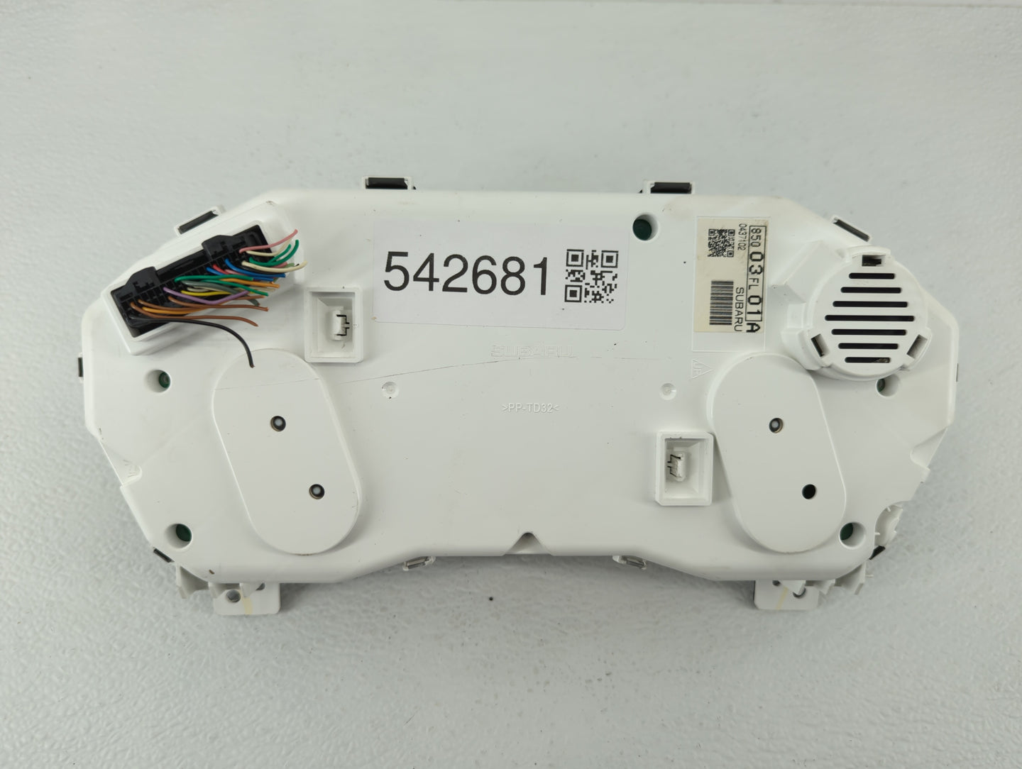 2017-2019 Subaru Impreza Instrument Cluster Speedometer Gauges P/N:85003FL01A Fits Fits 2017 2018 2019 OEM Used Auto Parts -