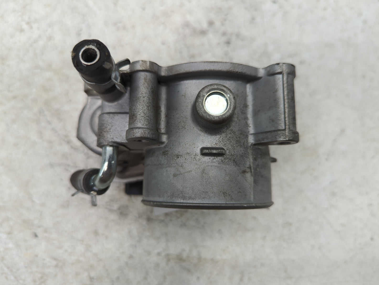 2017-2022 Subaru Impreza Throttle Body P/N:16112AA470 Fits Fits 2017 2018 2019 2020 2021 2022 OEM Used Auto Parts - Oemuseda