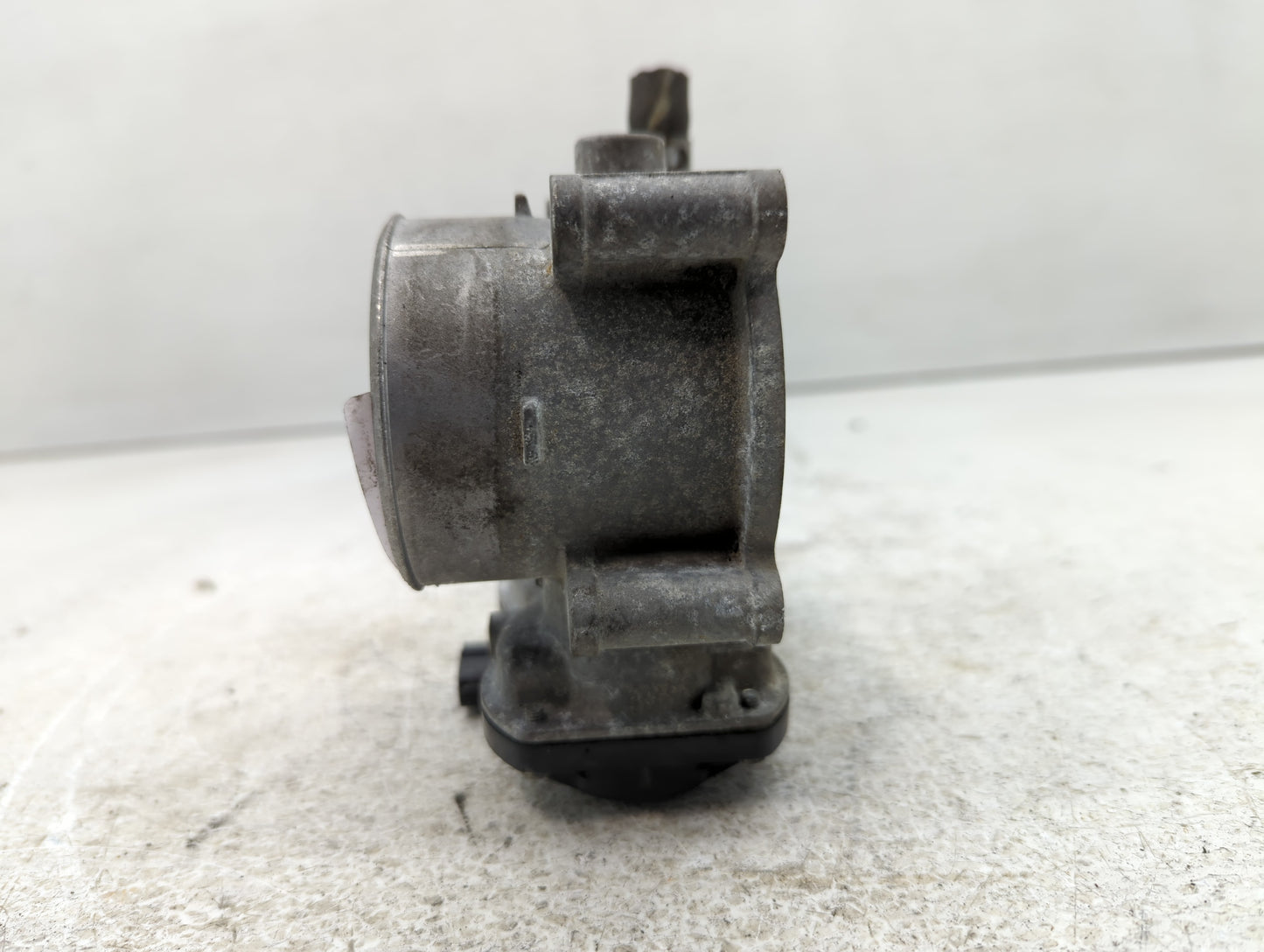 2017-2022 Subaru Impreza Throttle Body P/N:1611211470 Fits Fits 2017 2018 2019 2020 2021 2022 OEM Used Auto Parts - Oemuseda