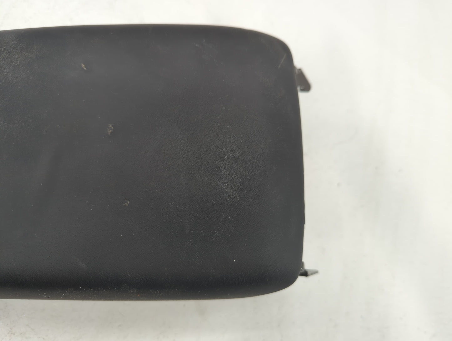 2017-2022 Subaru Impreza Center Console Armrest Cover Lid Black - Oemusedautoparts1.com