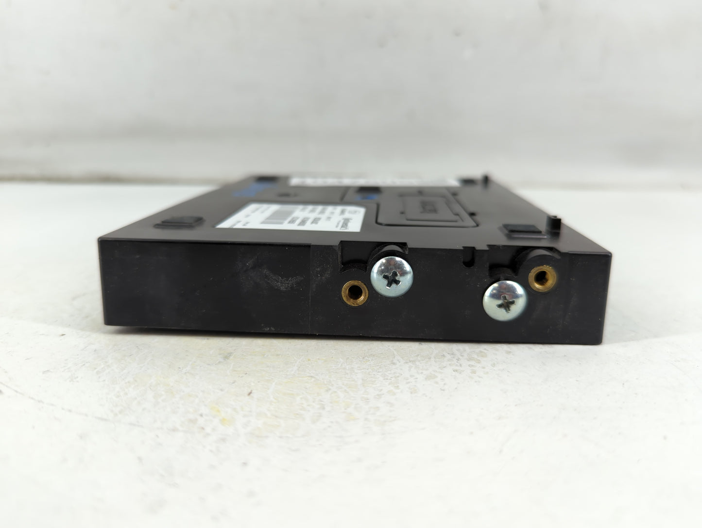 2016-2018 Subaru Legacy Telematics Control Module 86229al00c - Oemusedautoparts1.com