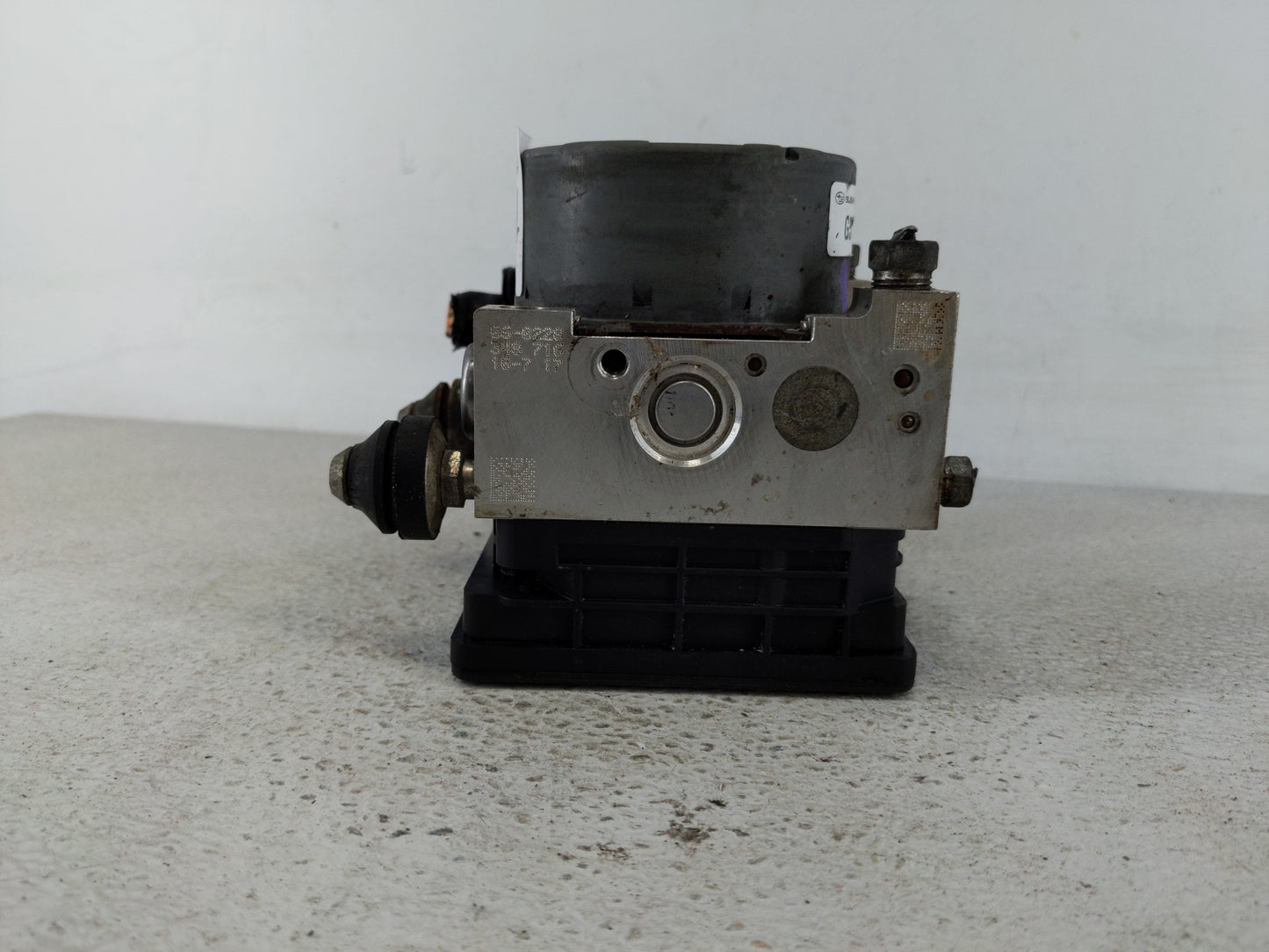 2017 Subaru Legacy ABS Pump Control Module Replacement P/N:27536AL04A Fits OEM Used Auto Parts - Oemusedautoparts1.com