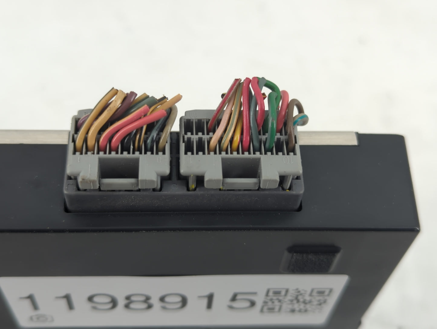 2016-2018 Subaru Legacy Telematics Control Module 86222al00b - Oemusedautoparts1.com