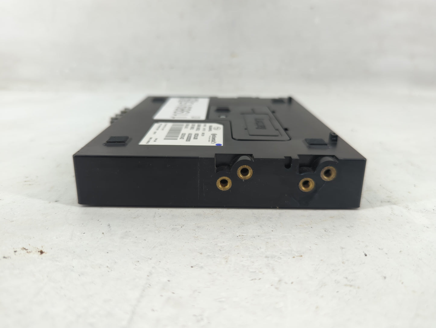 2016-2018 Subaru Legacy Telematics Control Module 86222al00b - Oemusedautoparts1.com