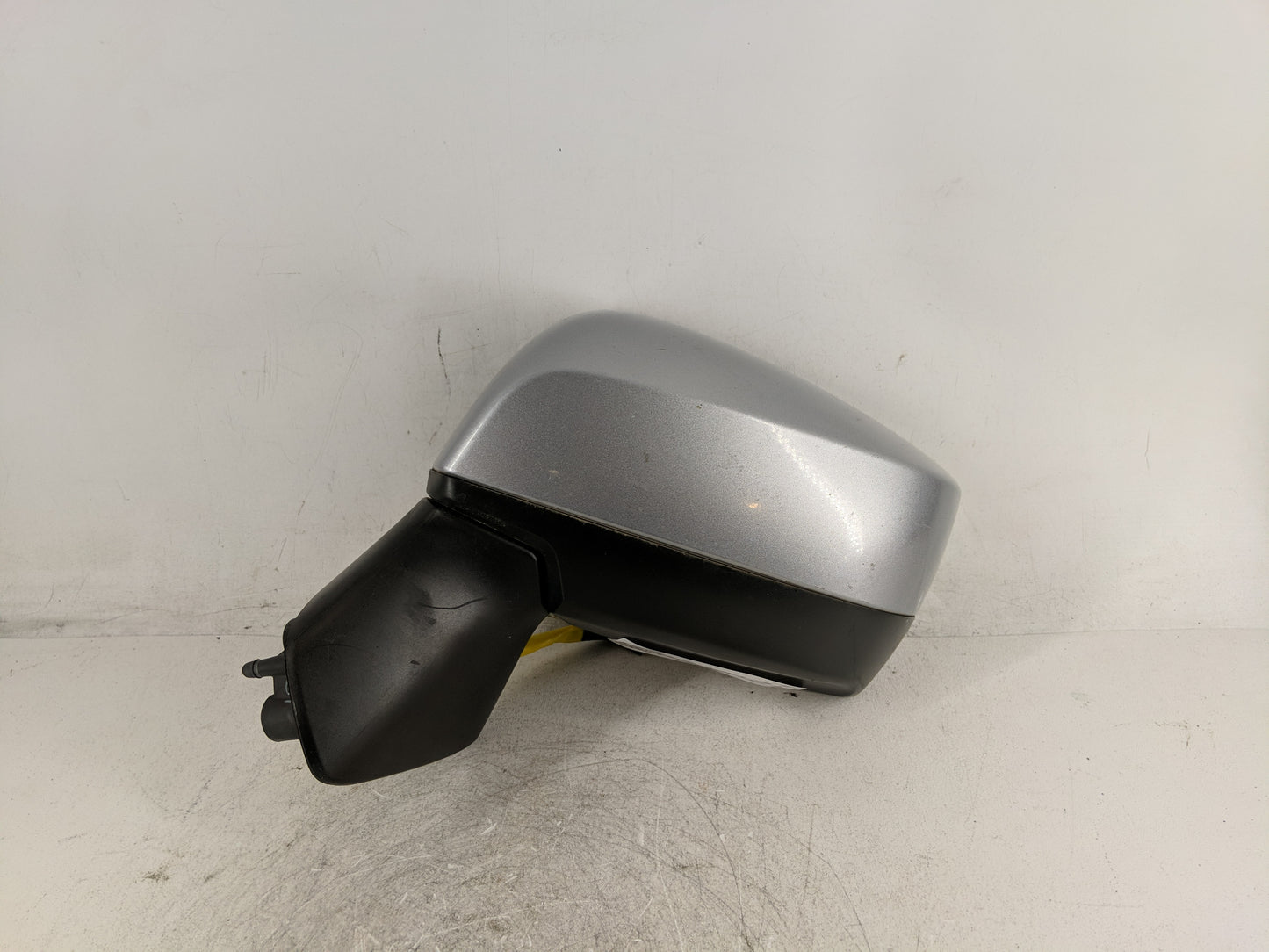 2015-2017 Subaru Legacy Driver Side View Mirror - Left Door Mirror OEM Used - Oemusedautoparts1.com