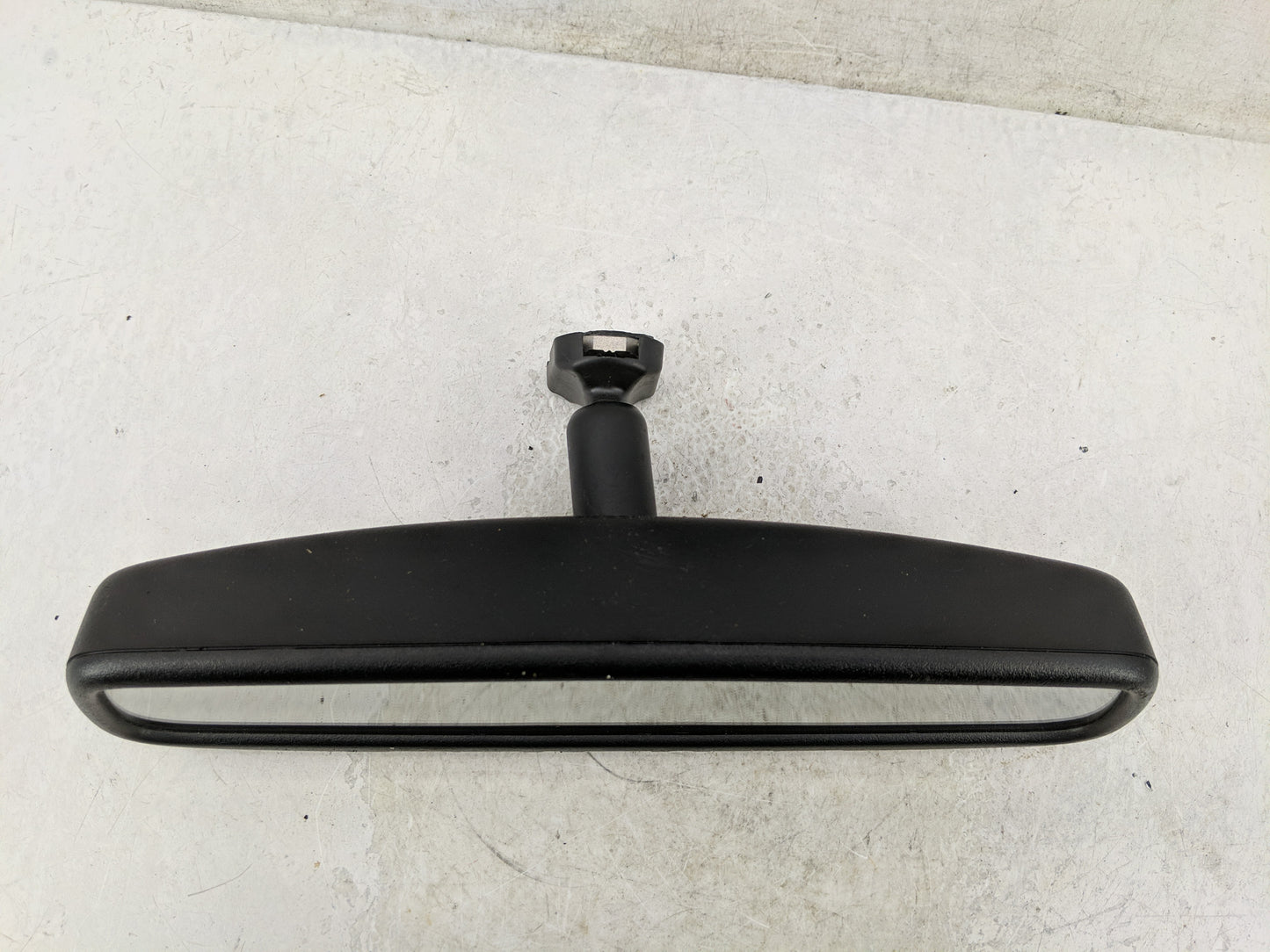 2015-2017 Subaru Legacy Interior Rear View Mirror Replacement OEM P/N:E11026378 Fits Fits 2015 2016 2017 OEM Used Auto Parts