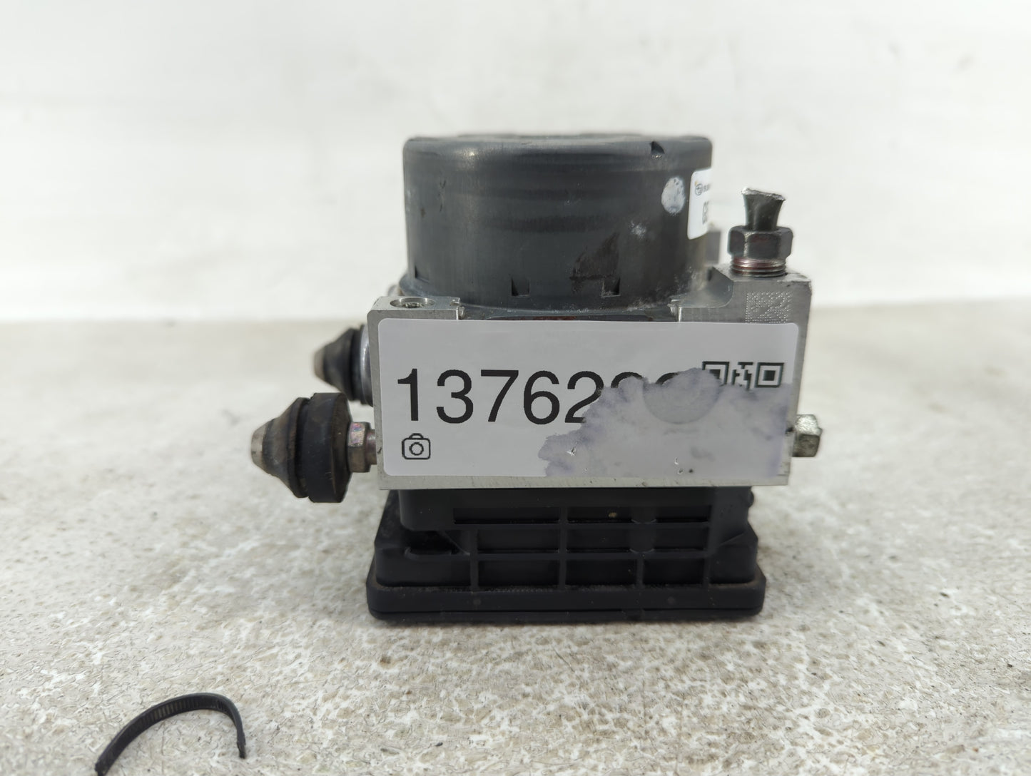 2017 Subaru Legacy ABS Pump Control Module Replacement P/N:27536AL04A Fits OEM Used Auto Parts - Oemusedautoparts1.com