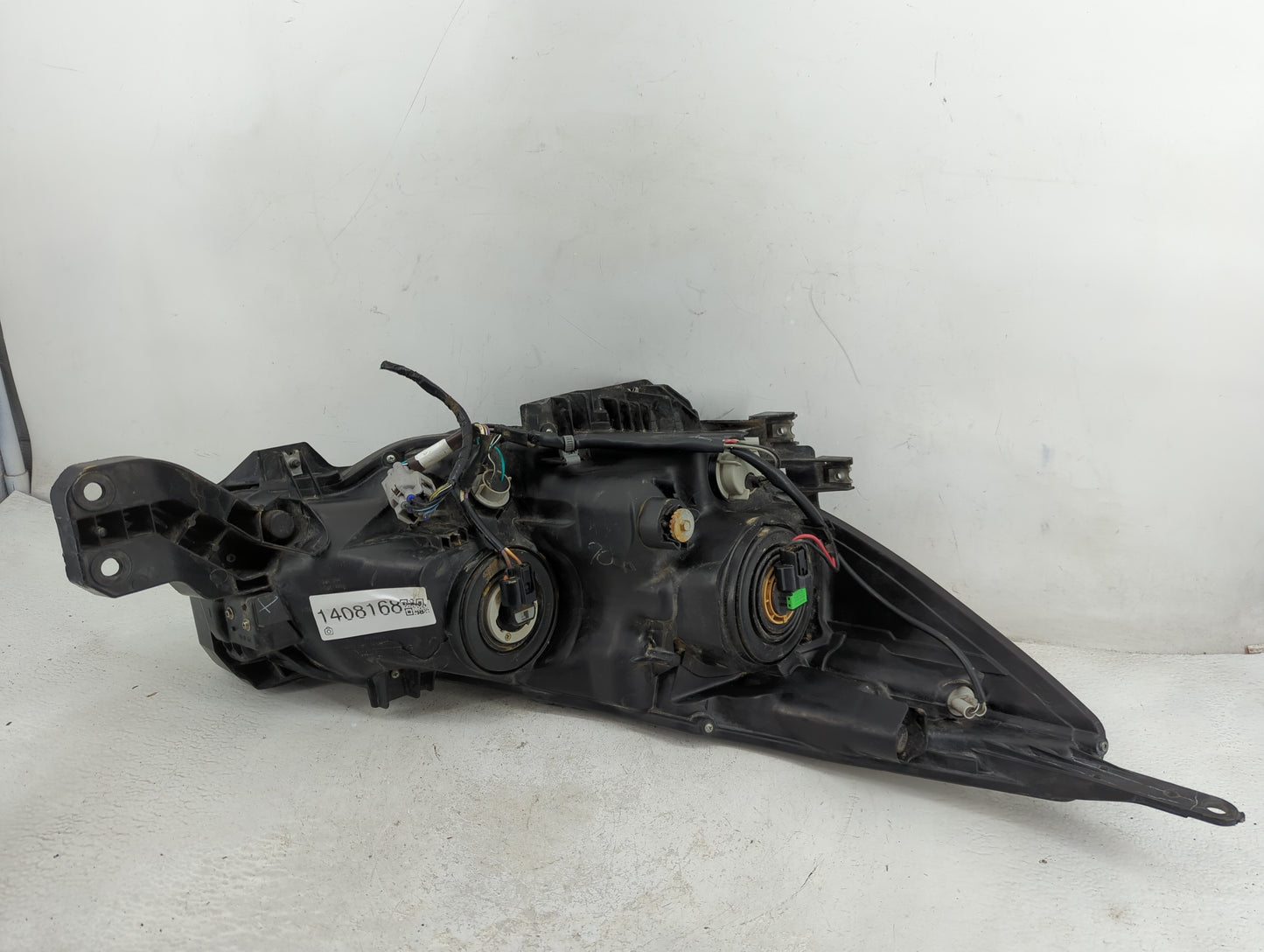 Driver Left Oem Head Light Headlight Lamp 1408168 - Oemusedautoparts1.com