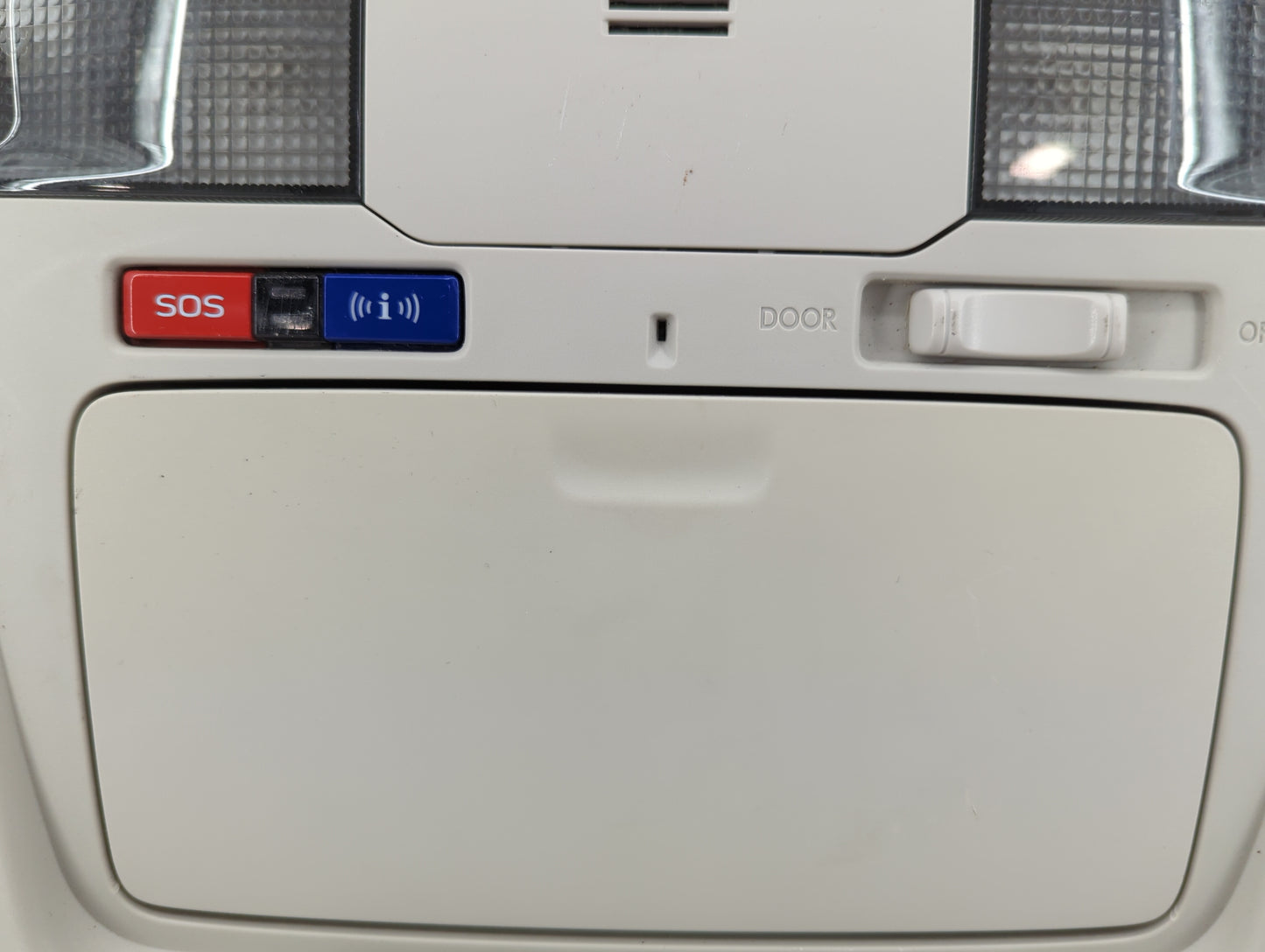2017 Subaru Legacy Overhead Roof Console - Oemusedautoparts1.com