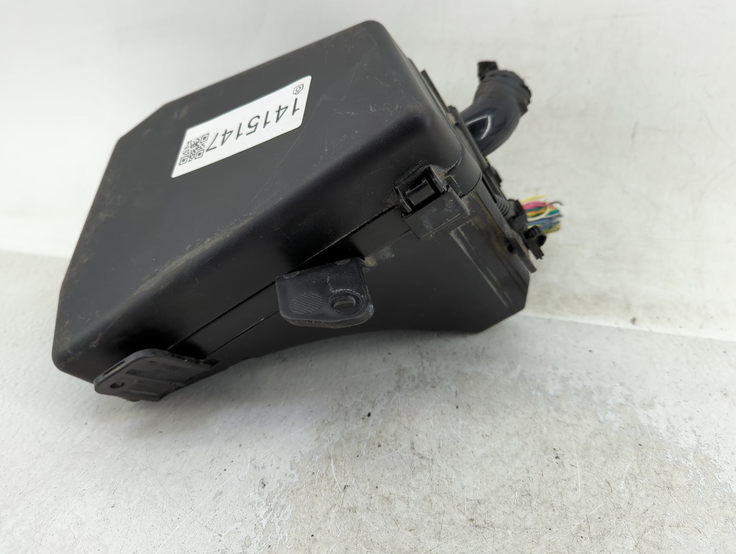 2015 Subaru Legacy Fusebox Fuse Box Panel Relay Module Fits OEM Used Auto Parts - Oemusedautoparts1.com