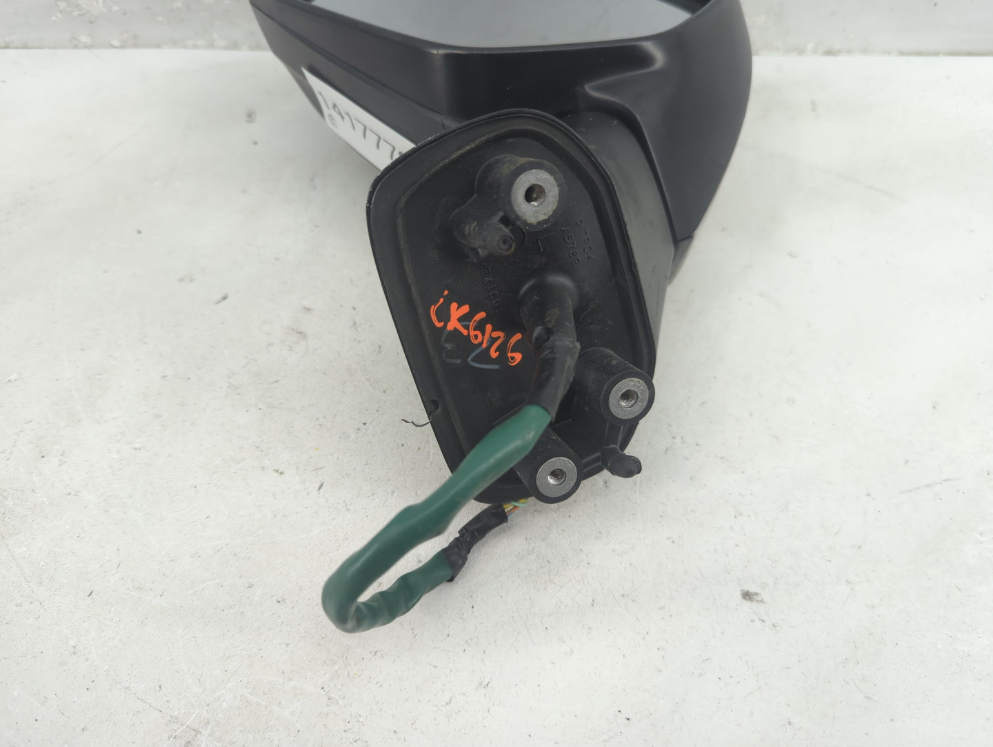 2015-2017 Subaru Legacy Driver Side View Mirror - Left Door Mirror OEM Used - Oemusedautoparts1.com
