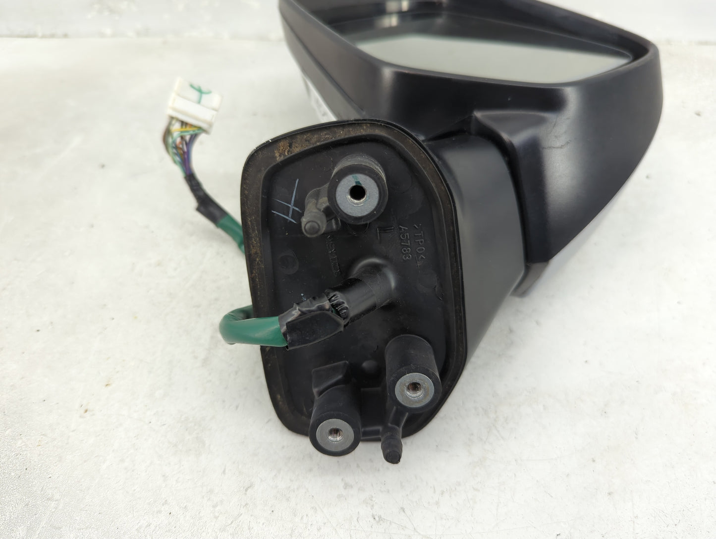 2015-2017 Subaru Legacy Driver Side View Mirror - Left Door Mirror OEM Used - Oemusedautoparts1.com