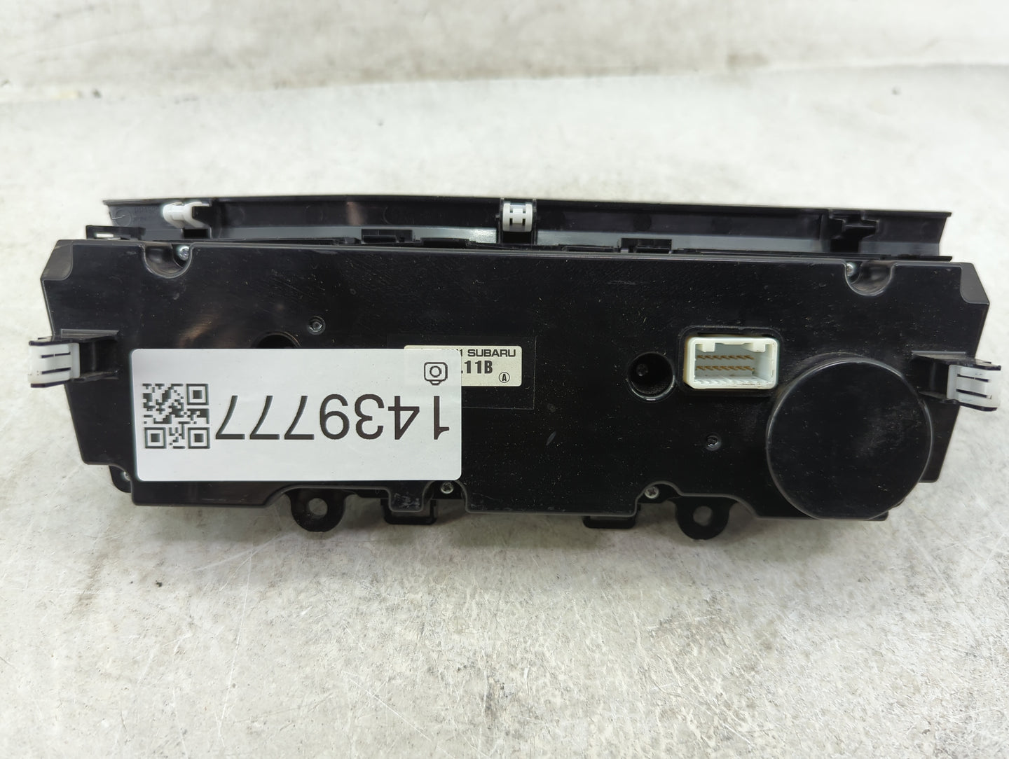 2015-2017 Subaru Legacy Climate Control Module Temperature AC/Heater Replacement Fits Fits 2015 2016 2017 OEM Used Auto Part