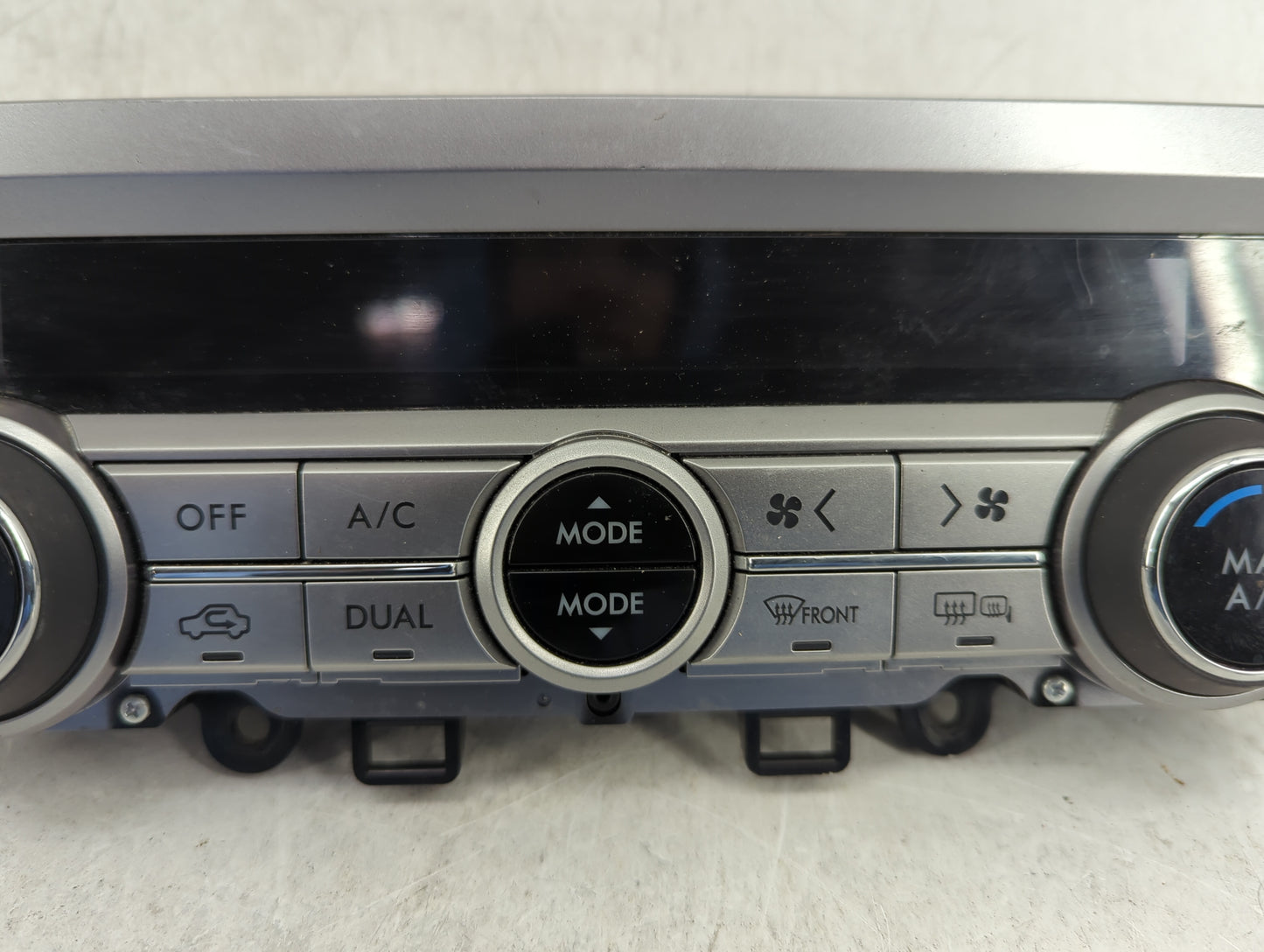 2015-2017 Subaru Legacy Climate Control Module Temperature AC/Heater Replacement P/N:72311 Fits Fits 2015 2016 2017 OEM Used