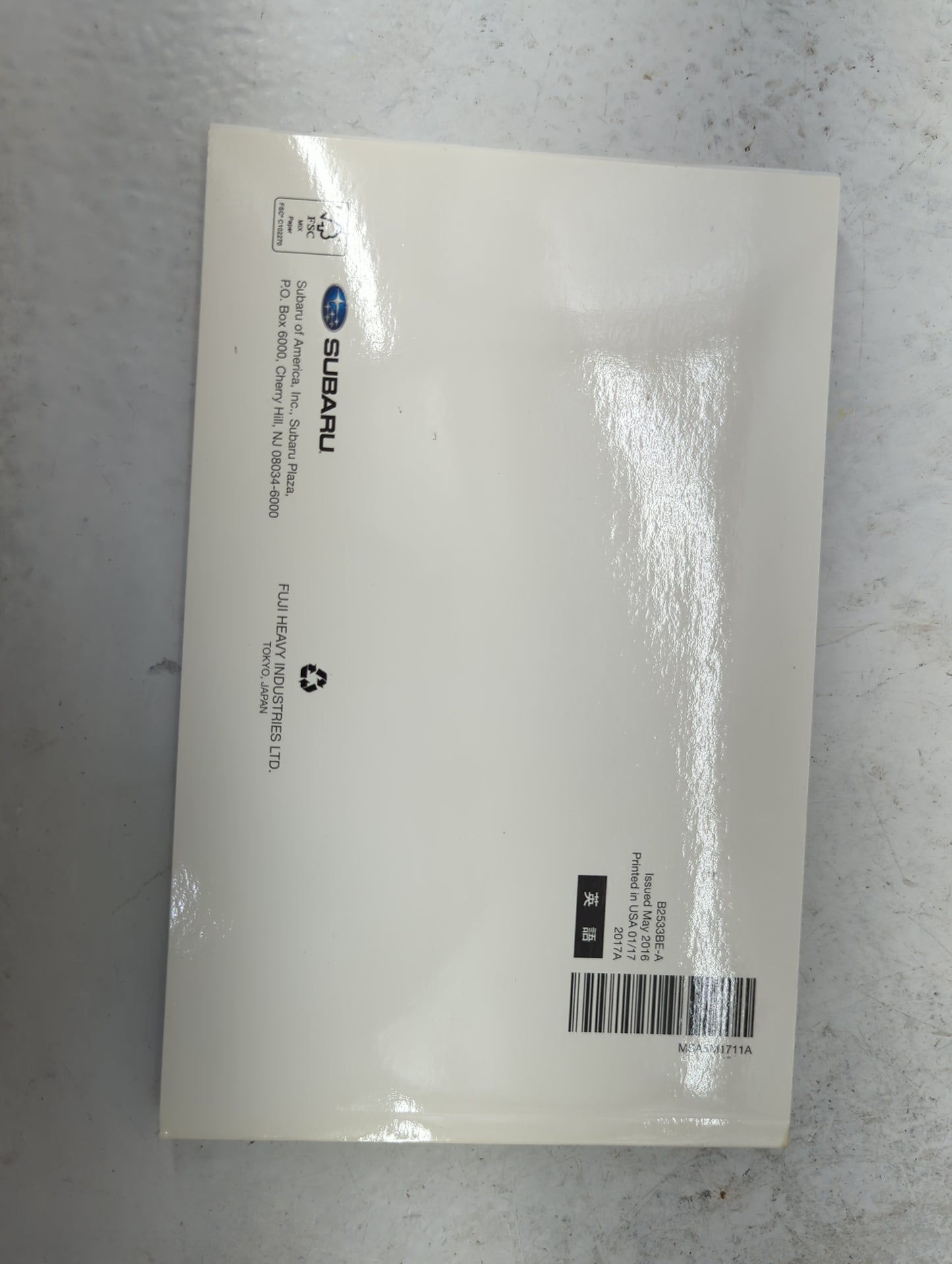 2017 Subaru Legacy Owners Manual Book Guide P/N:MSA5B1703A B2533BE-A, MSAM1711A OEM Used Auto Parts - Oemusedautoparts1.com