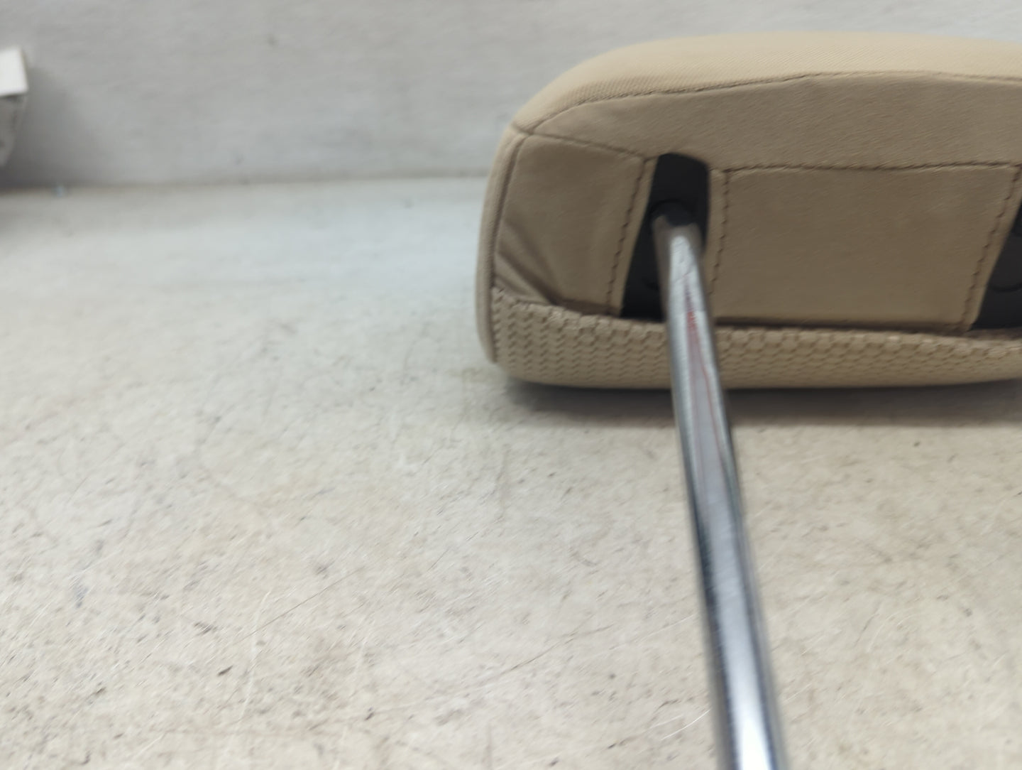 2017 Subaru Legacy Headrest Head Rest Front Driver Seat Light Beige - Oemusedautoparts1.com