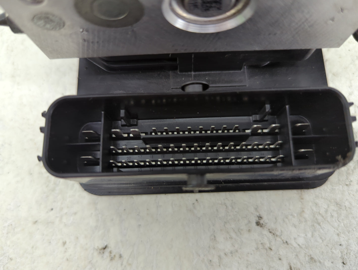 2017 Subaru Legacy ABS Pump Control Module Replacement P/N:27536AL05A 06.2102-4408.4, 06.2109-5776.3, 06.2621-3763.3 Fits OE