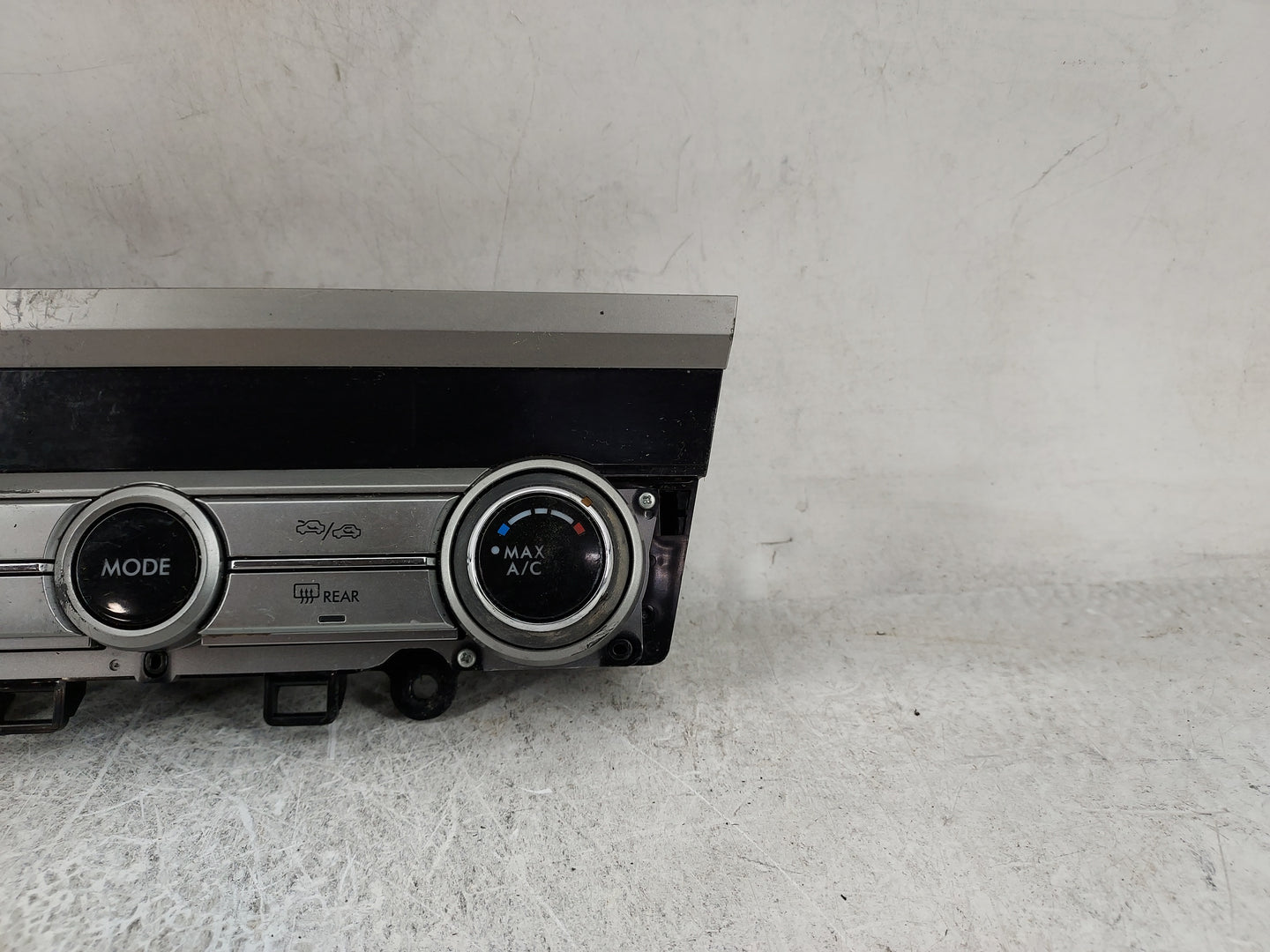 2015-2017 Subaru Legacy Climate Control Module Temperature AC/Heater Replacement P/N:72311 AL20A Fits Fits 2015 2016 2017 OE
