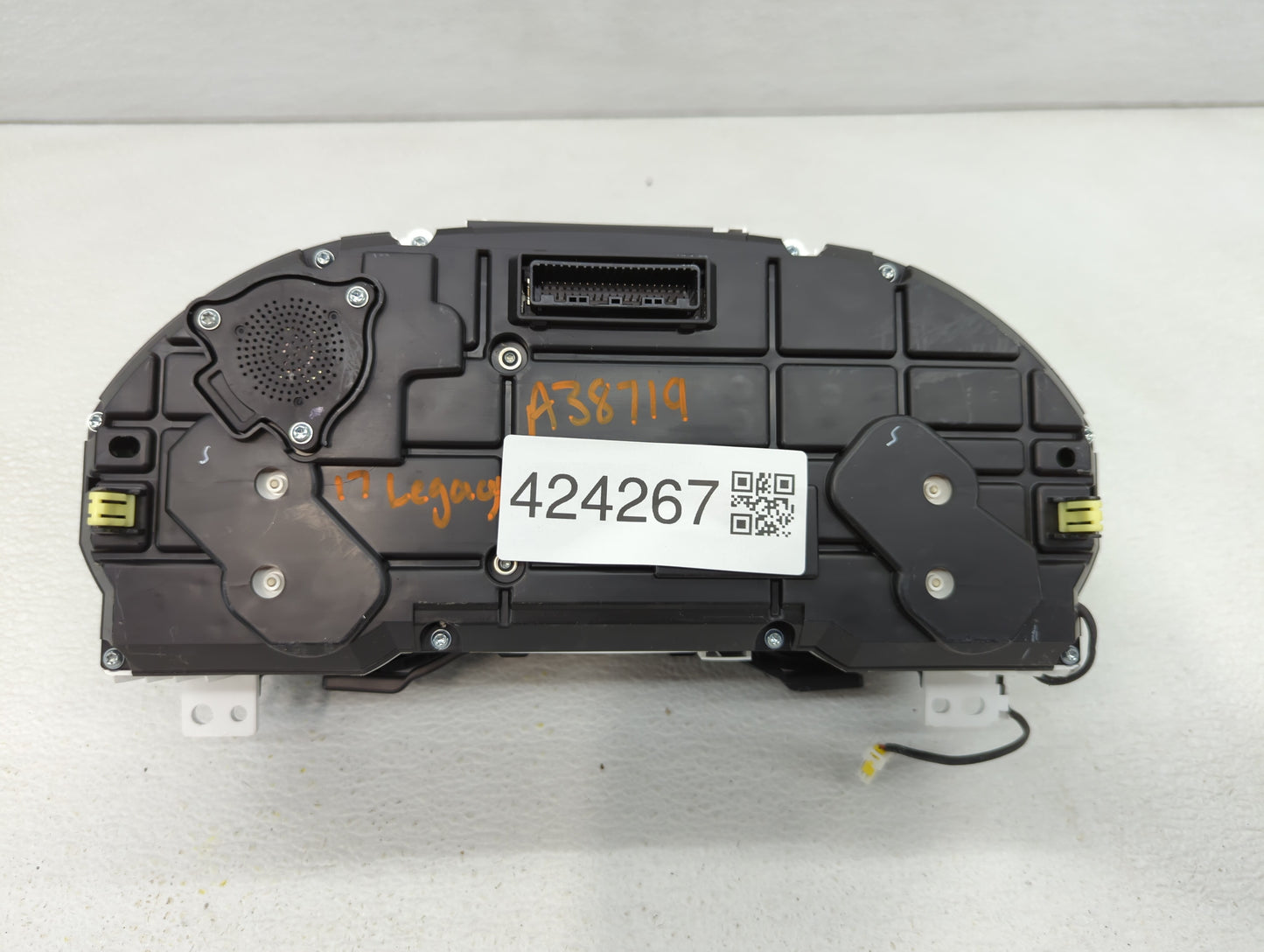 2017 Subaru Legacy Instrument Cluster Speedometer Gauges P/N:85003AL60A Fits OEM Used Auto Parts - Oemusedautoparts1.com