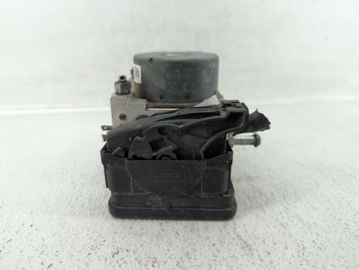 2017 Subaru Legacy ABS Pump Control Module Replacement P/N:27536AL04A Fits OEM Used Auto Parts - Oemusedautoparts1.com
