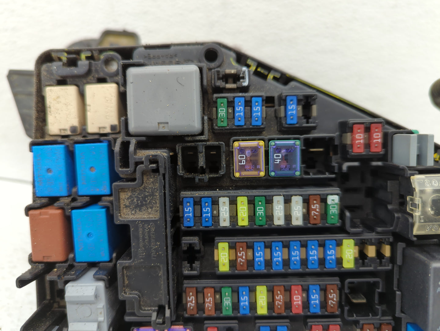2015 Subaru Legacy Fusebox Fuse Box Panel Relay Module P/N:MB504300B Fits OEM Used Auto Parts - Oemusedautoparts1.com