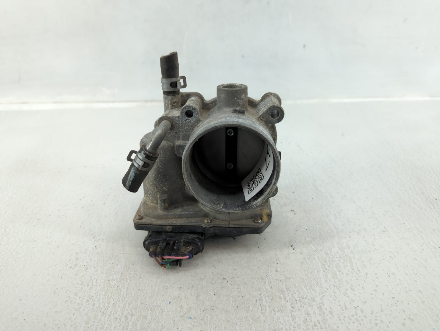 2013-2019 Subaru Legacy Throttle Body P/N:16112AA38A Fits Fits 2013 2014 2015 2016 2017 2018 2019 OEM Used Auto Parts - Oemu